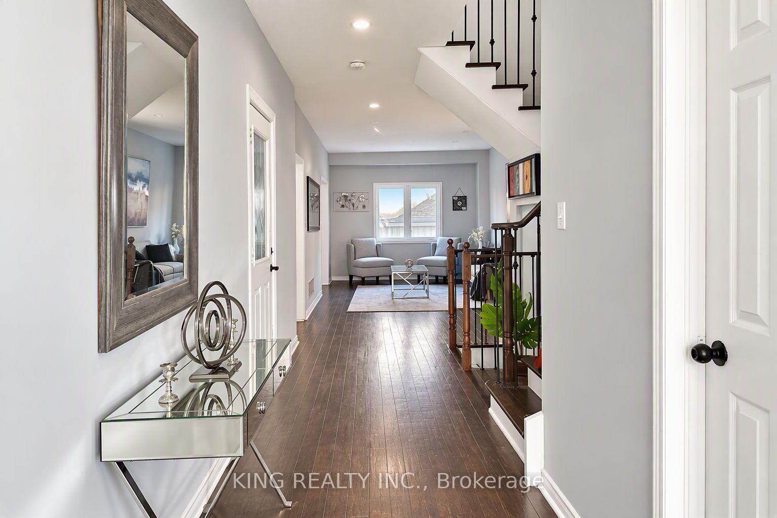 Photo 7 of 72 Baylawn Circle S, Brampton, Bram East — HOMEH