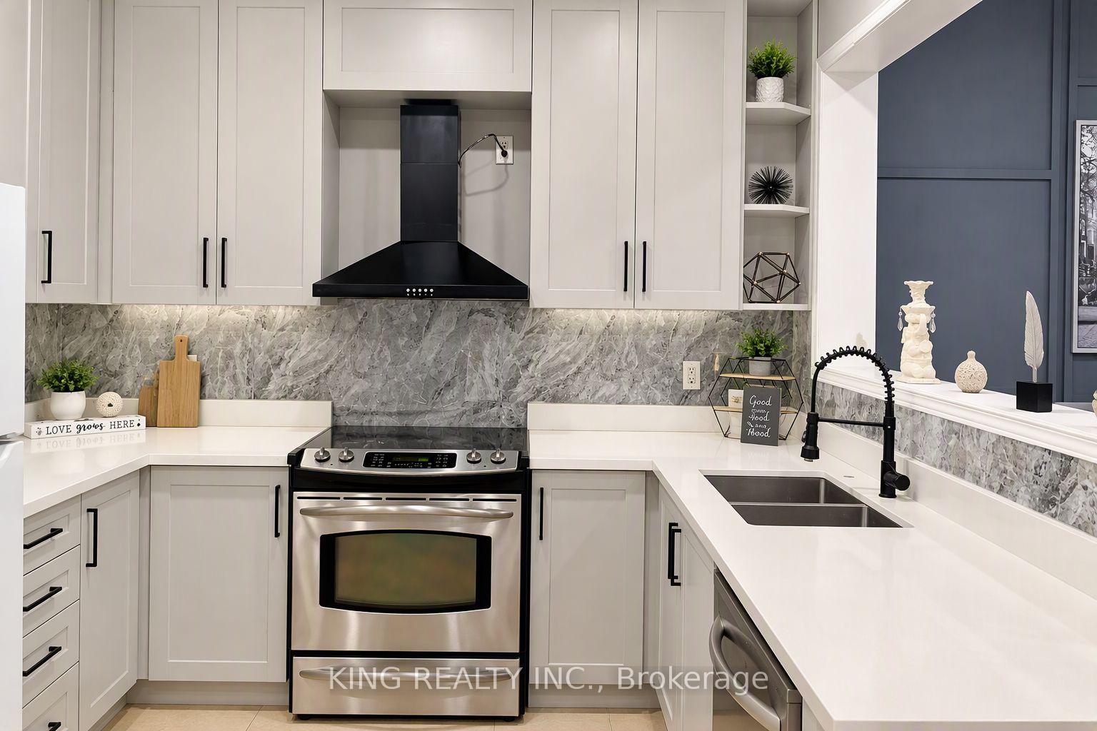 Photo 20 of 72 Baylawn Circle S, Brampton, Bram East — HOMEH