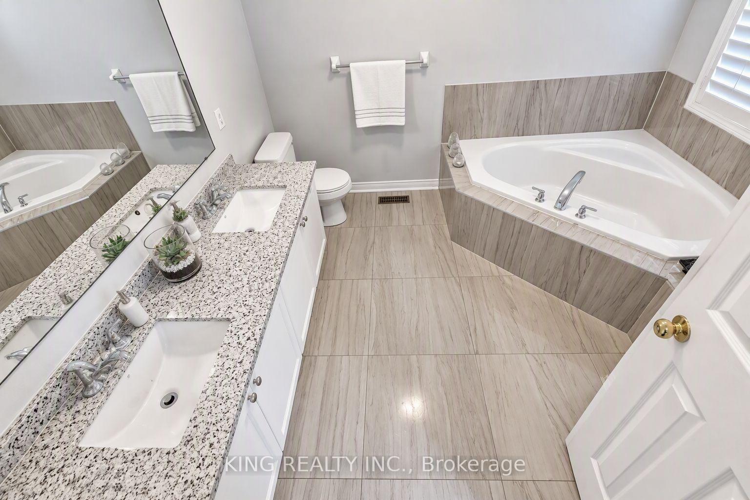 Photo 29 of 72 Baylawn Circle S, Brampton, Bram East — HOMEH