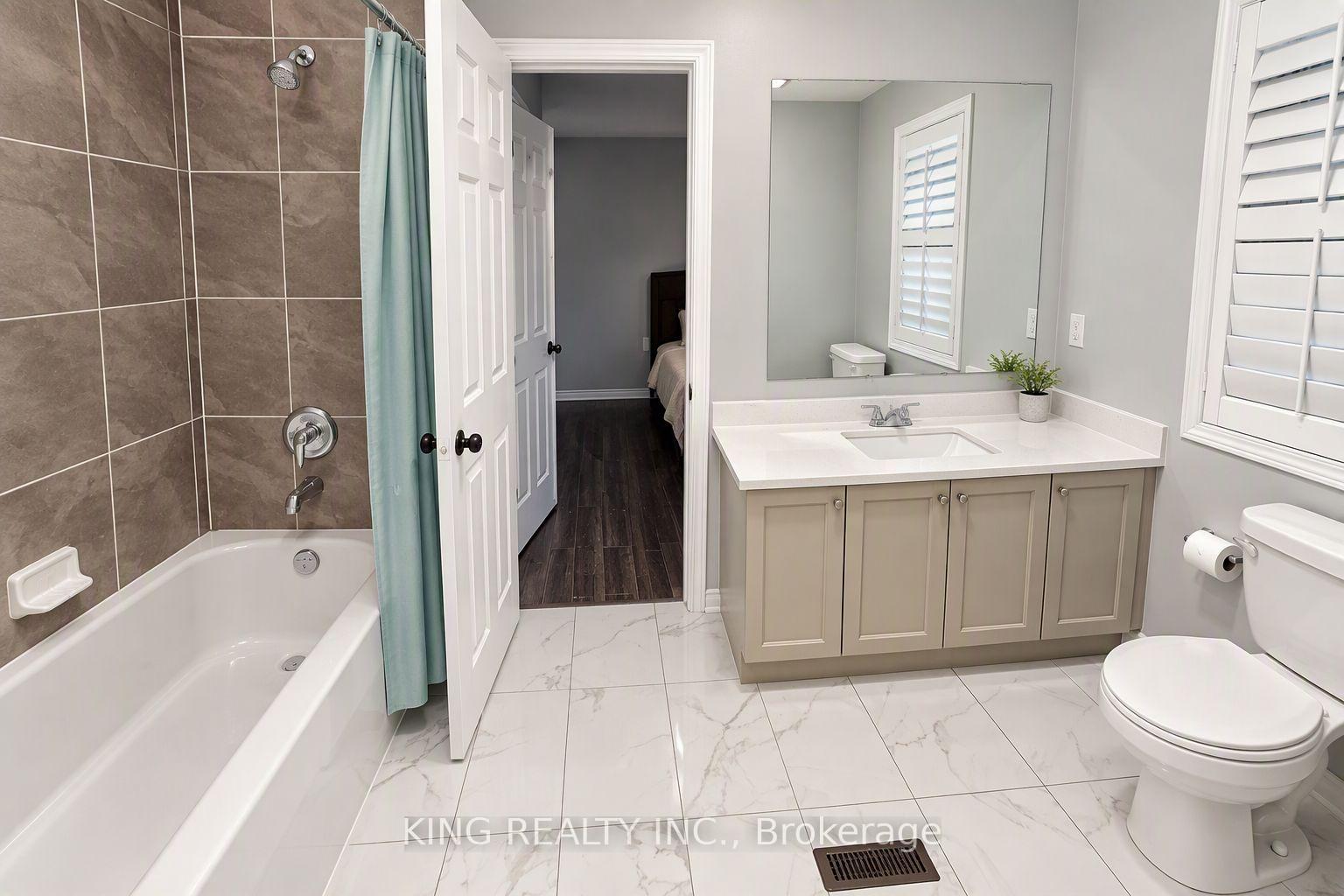 Photo 32 of 72 Baylawn Circle S, Brampton, Bram East — HOMEH