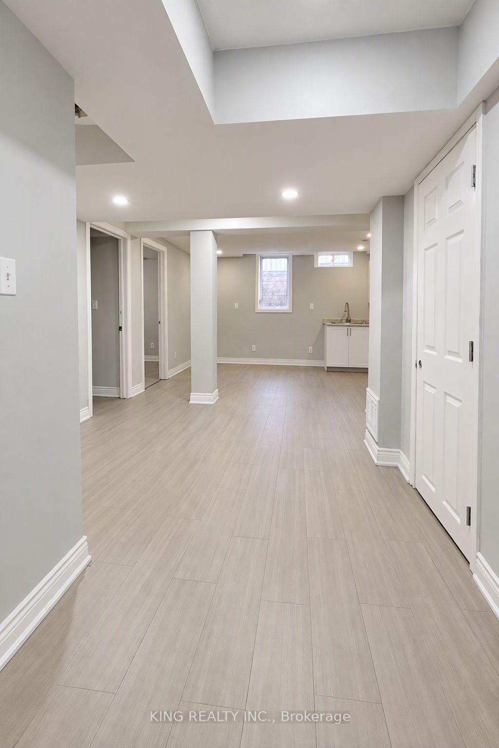 Photo 35 of 72 Baylawn Circle S, Brampton, Bram East — HOMEH