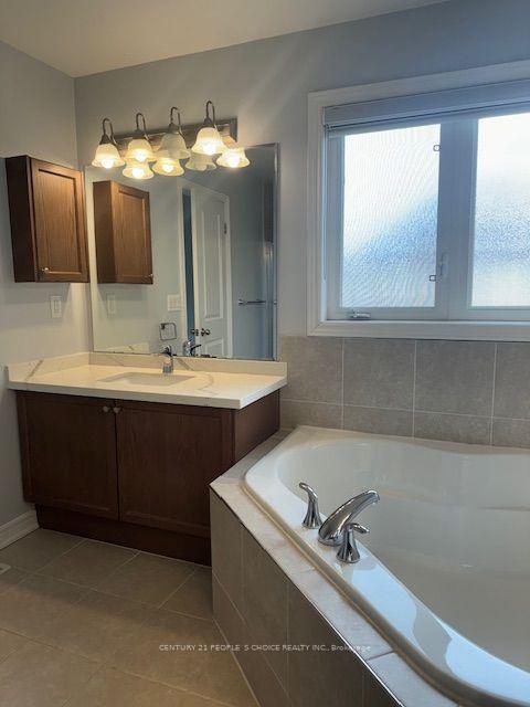 Photo 18 of 3099 Robert Brown Boulevard, Oakville, Glenorchy — HOMEH