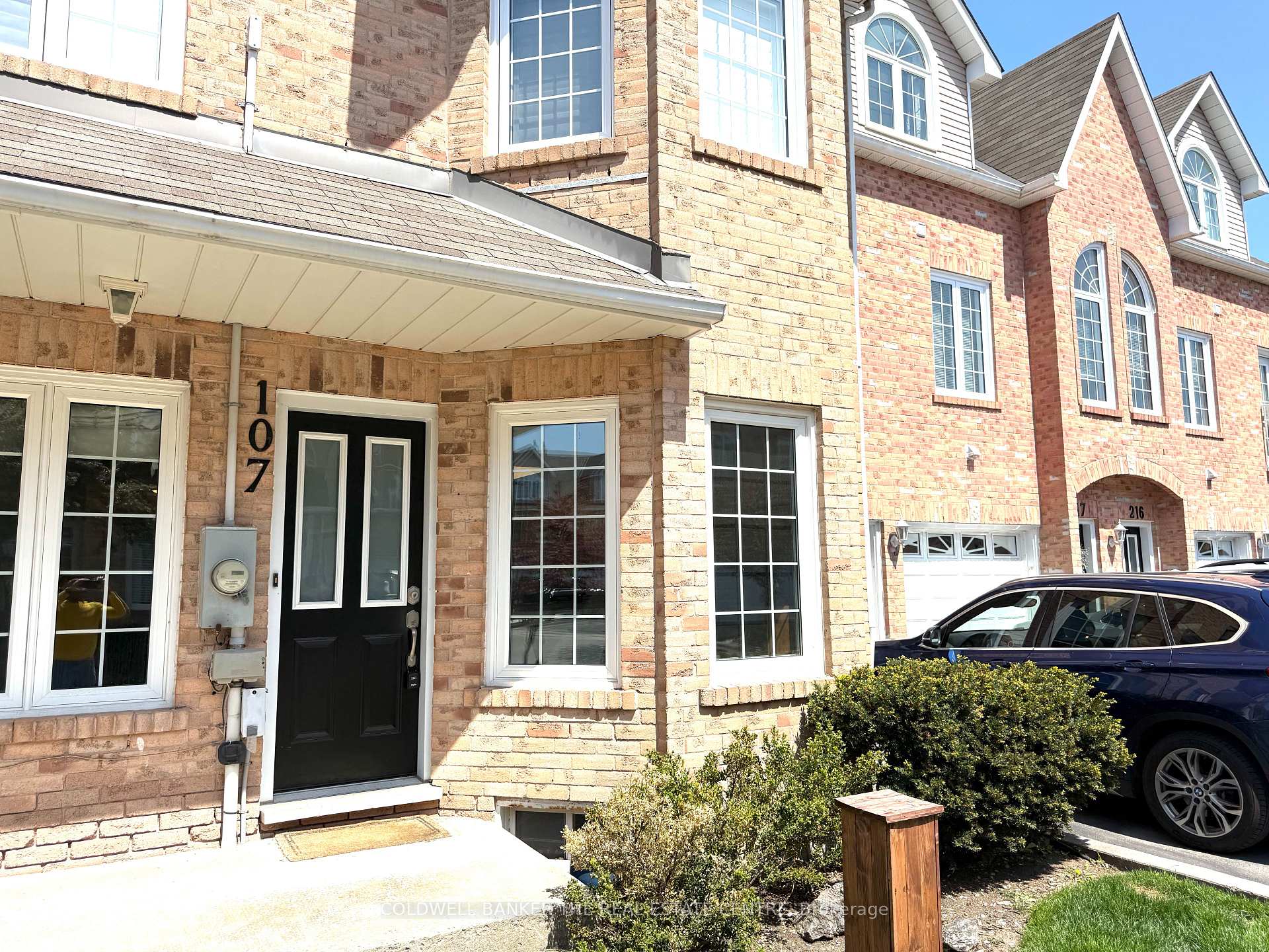 Photo 2 of Unit 107, 2055 Walkers Line, Burlington, Rose — HOMEH