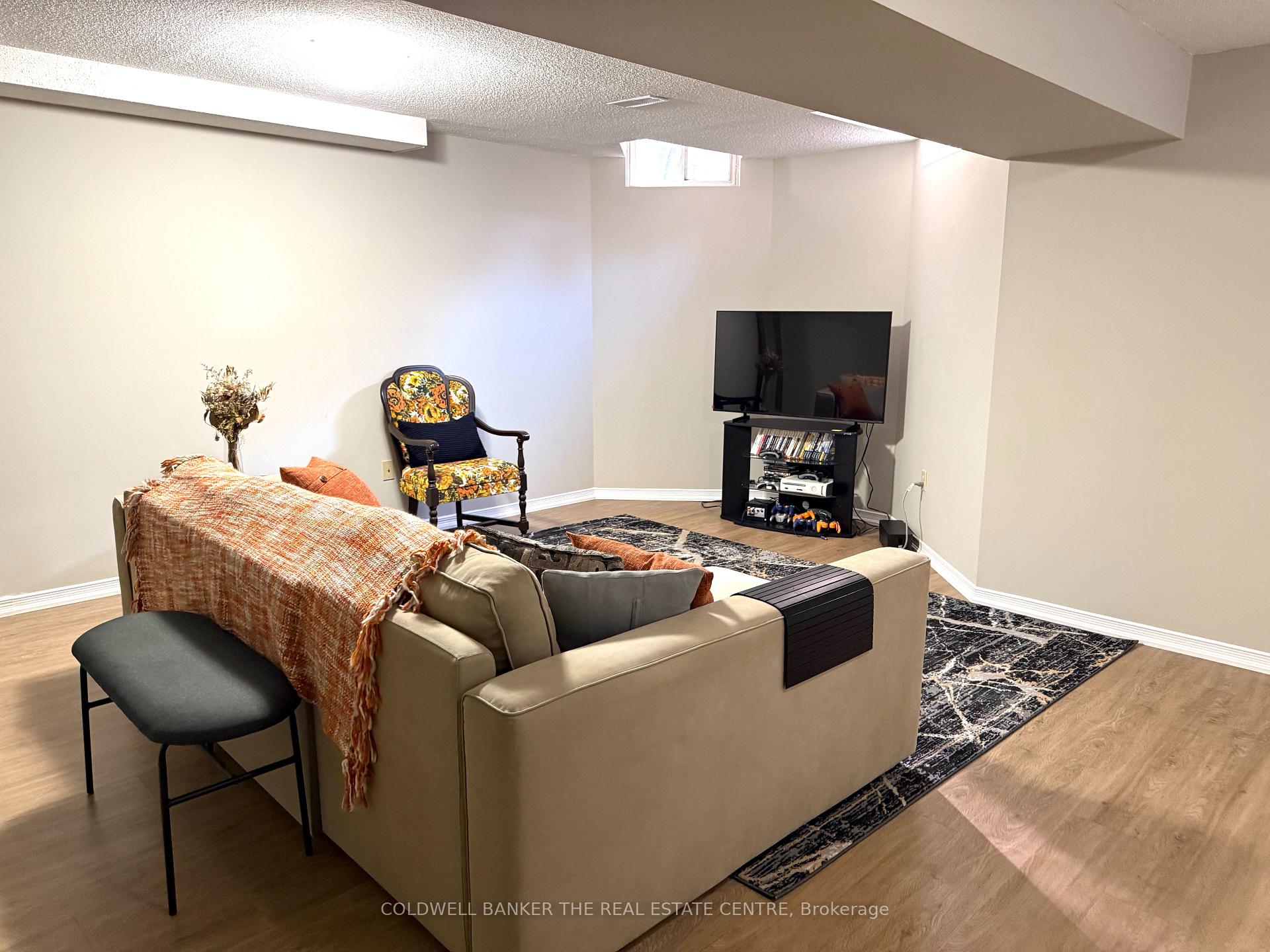 Photo 17 of Unit 107, 2055 Walkers Line, Burlington, Rose — HOMEH