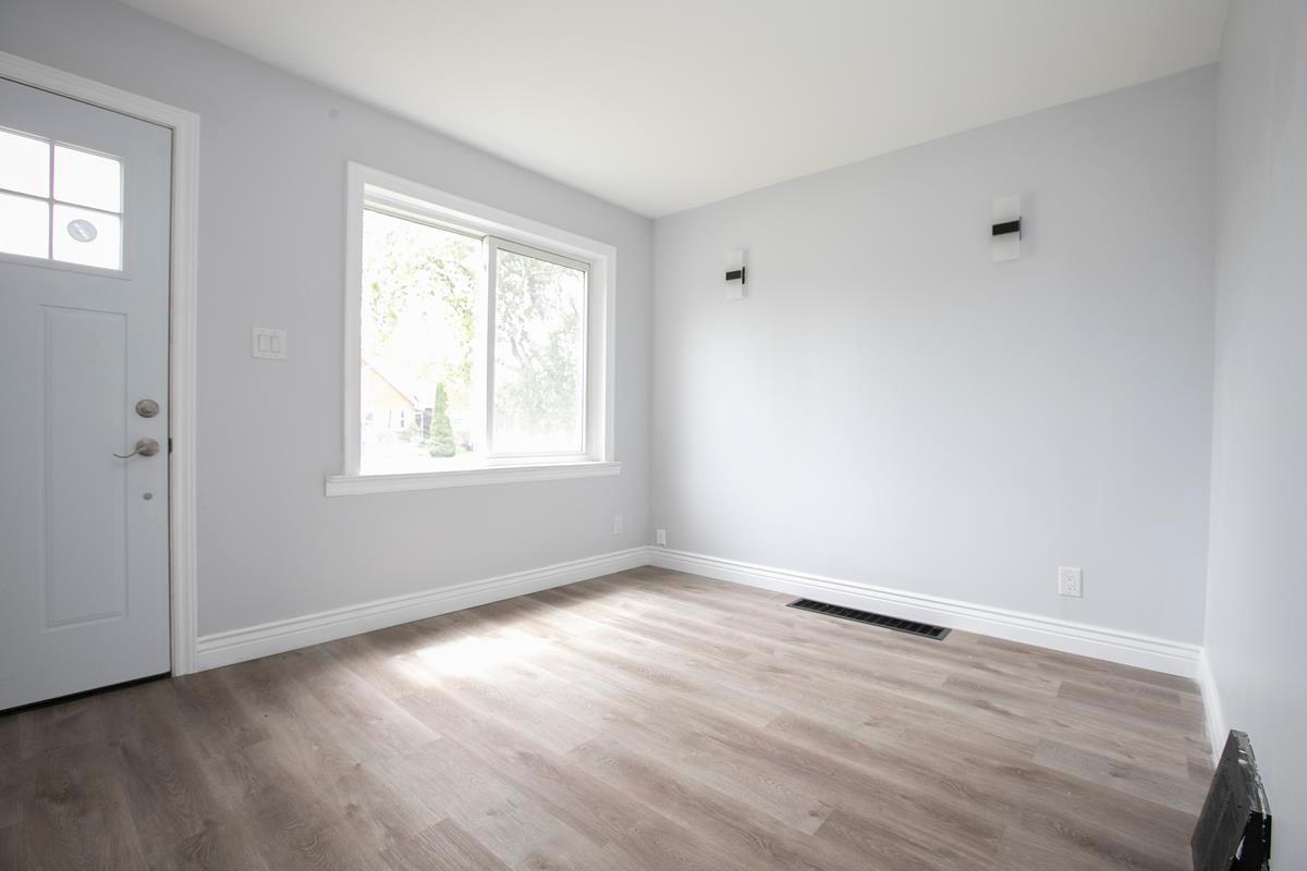 Photo 12 of 150 Henrietta Avenue, Sault Ste Marie, Ward 4 — HOMEH