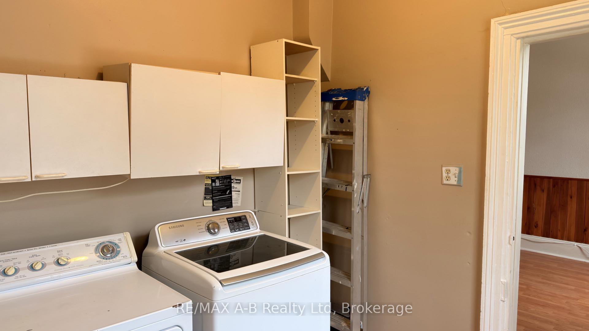 Photo 20 of 21 Henry Street, Cambridge, Christopher-Champlain — HOMEH