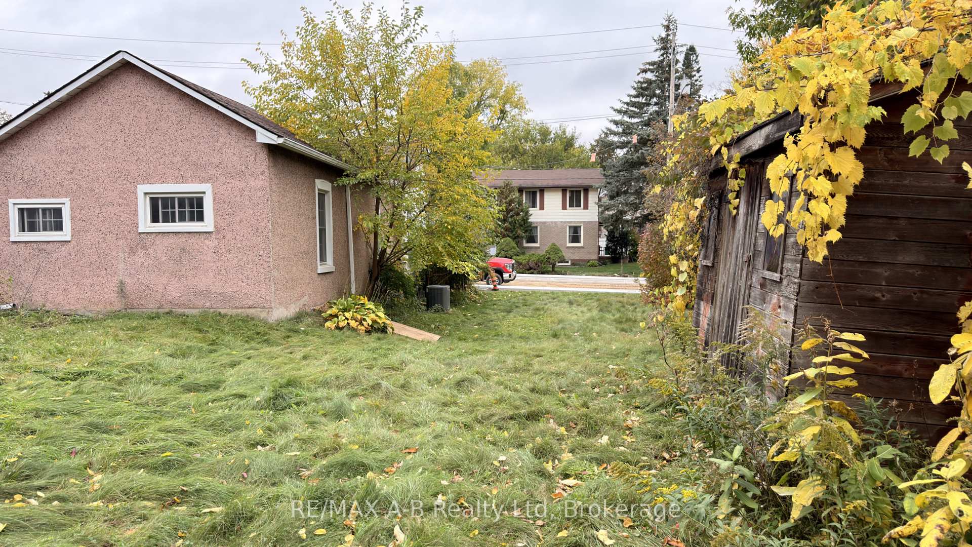 Photo 35 of 21 Henry Street, Cambridge, Christopher-Champlain — HOMEH