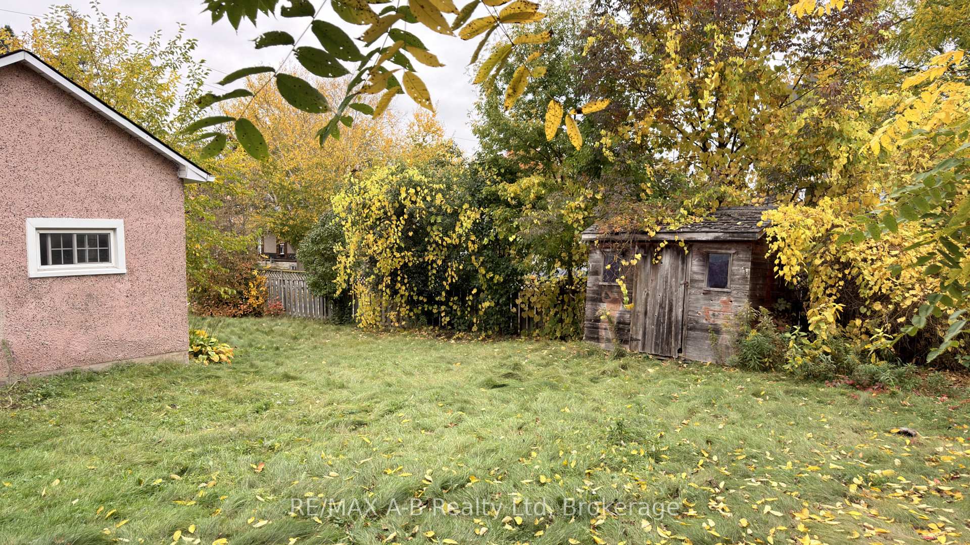 Photo 40 of 21 Henry Street, Cambridge, Christopher-Champlain — HOMEH