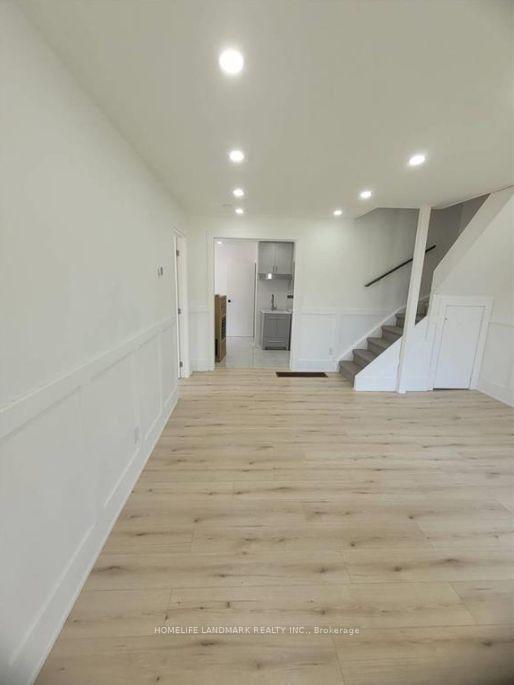 Photo 3 of 33 Bobcaygeon Road, Minden Hills, Lutterworth — HOMEH