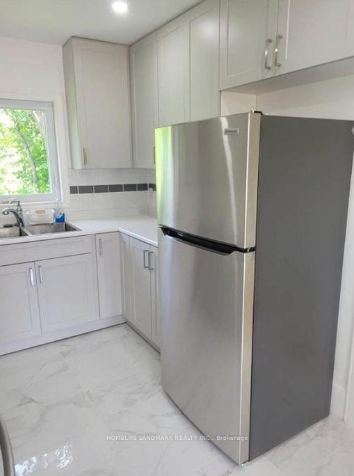 Photo 6 of 33 Bobcaygeon Road, Minden Hills, Lutterworth — HOMEH