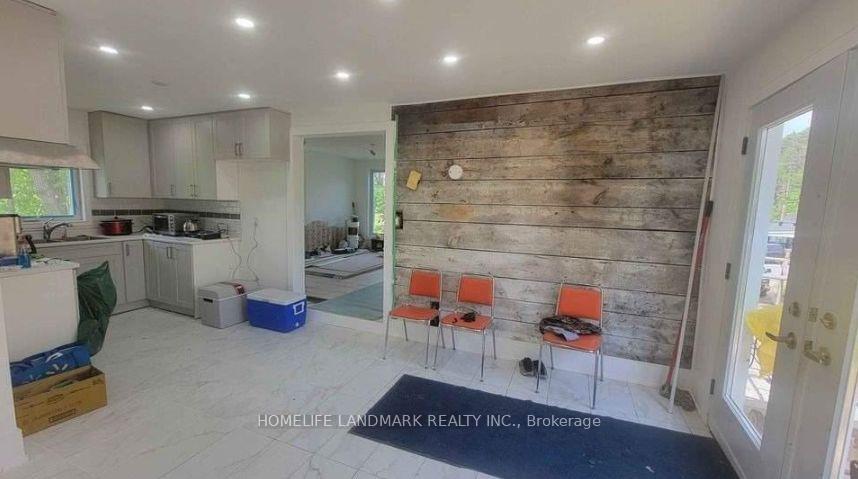 Photo 8 of 33 Bobcaygeon Road, Minden Hills, Lutterworth — HOMEH