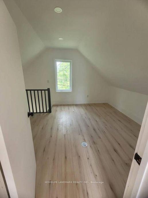 Photo 11 of 33 Bobcaygeon Road, Minden Hills, Lutterworth — HOMEH