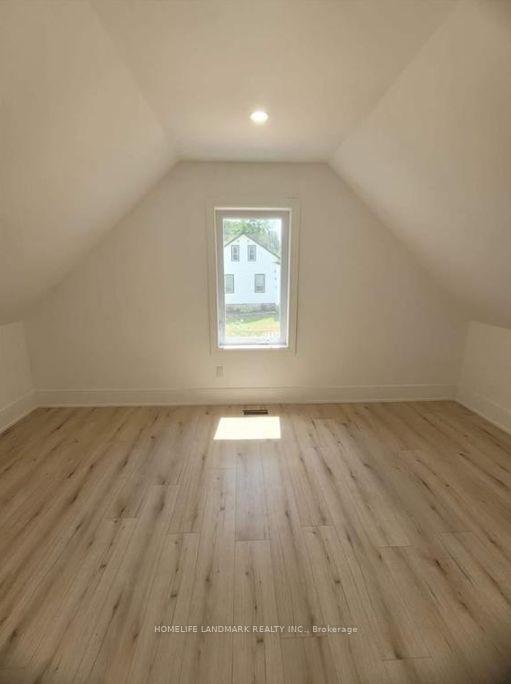 Photo 14 of 33 Bobcaygeon Road, Minden Hills, Lutterworth — HOMEH