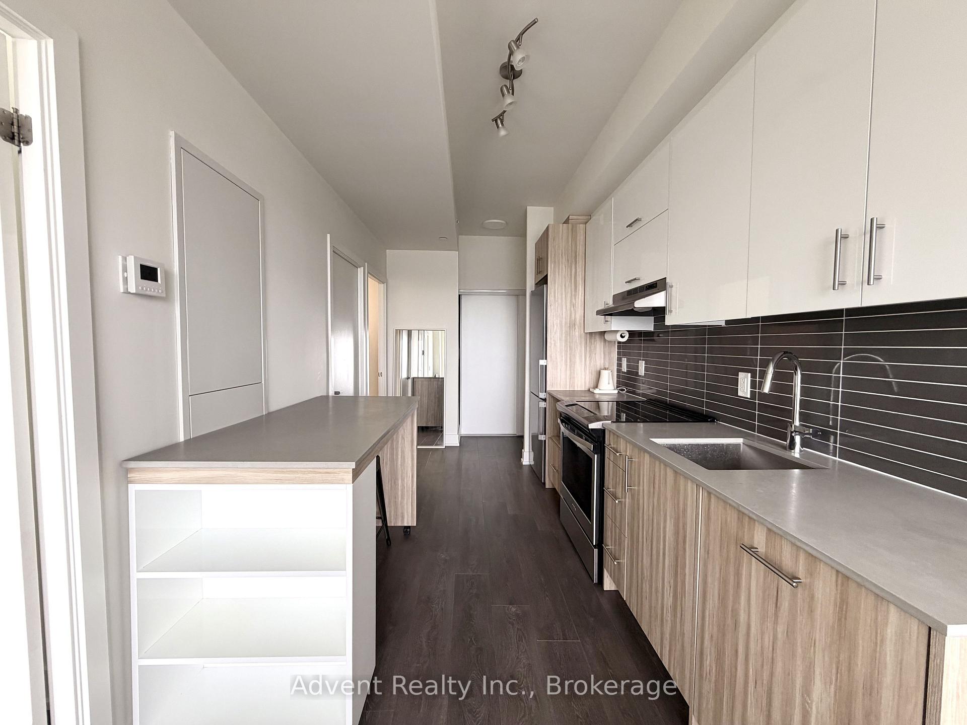 Photo 3 of Unit 1113, 180 Fairview Mall Drive, North York, Don Valley Village — HOMEH
