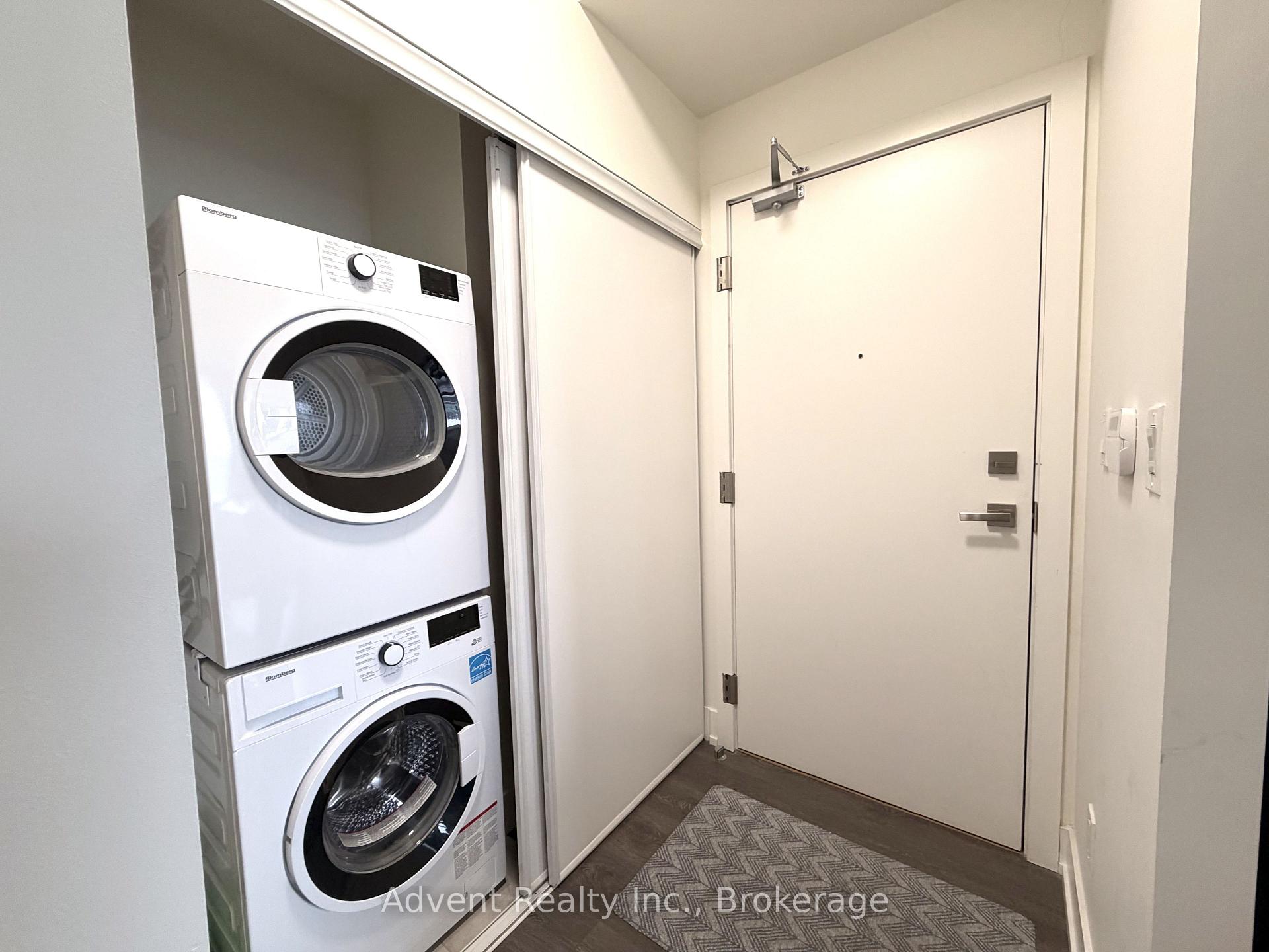 Photo 4 of Unit 1113, 180 Fairview Mall Drive, North York, Don Valley Village — HOMEH