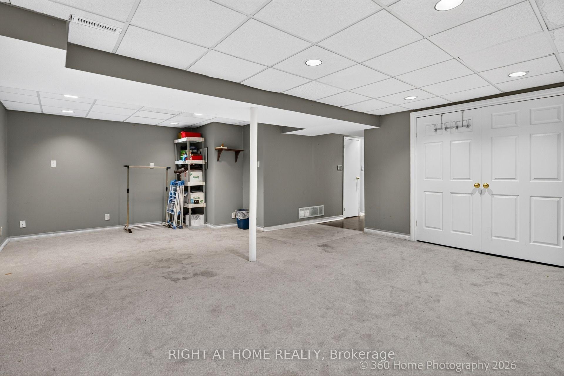Photo 17 of 57 Cornwall Drive, Ajax, Central — HOMEH