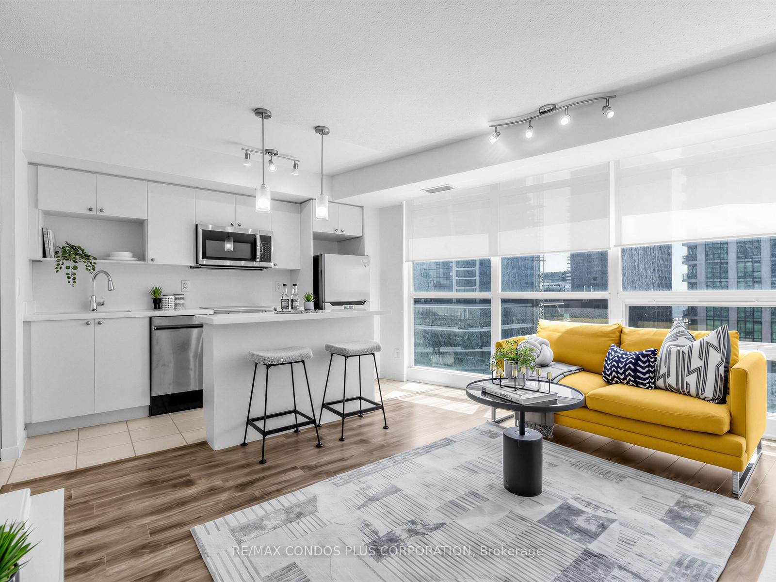 Photo 7 of Unit 1012, 18 Yonge Street, Toronto, Waterfront Communities — HOMEH
