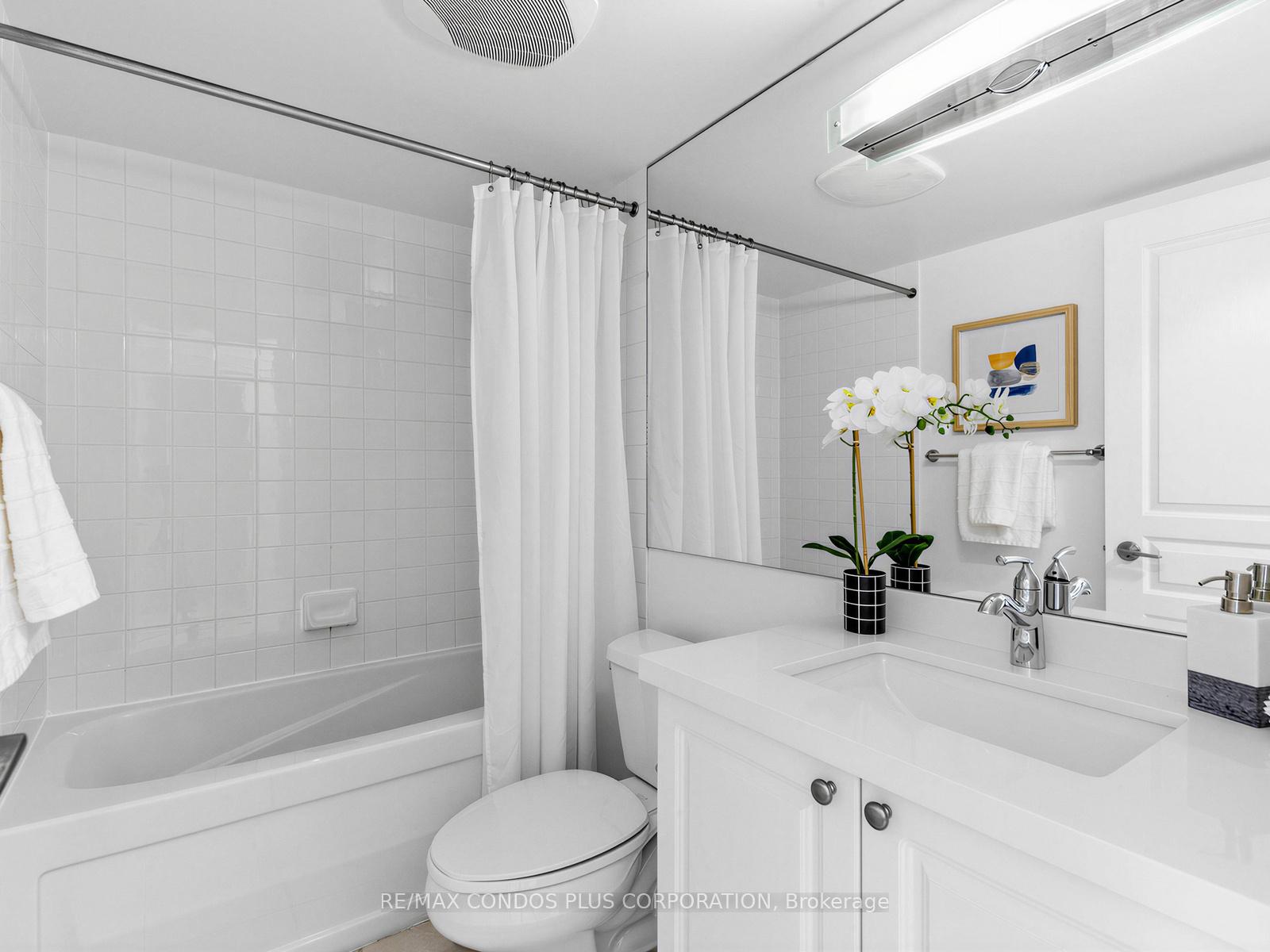Photo 24 of Unit 1012, 18 Yonge Street, Toronto, Waterfront Communities — HOMEH