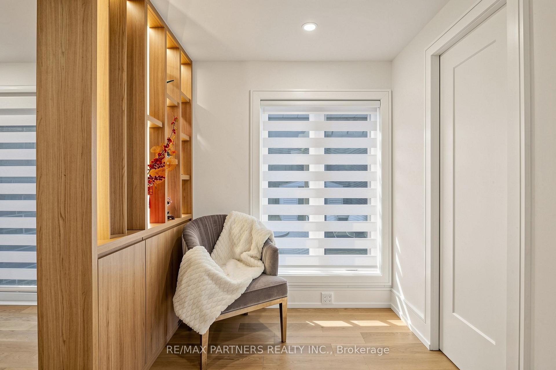 Photo 13 of 52 Berkeley Court, Markham, Unionville — HOMEH