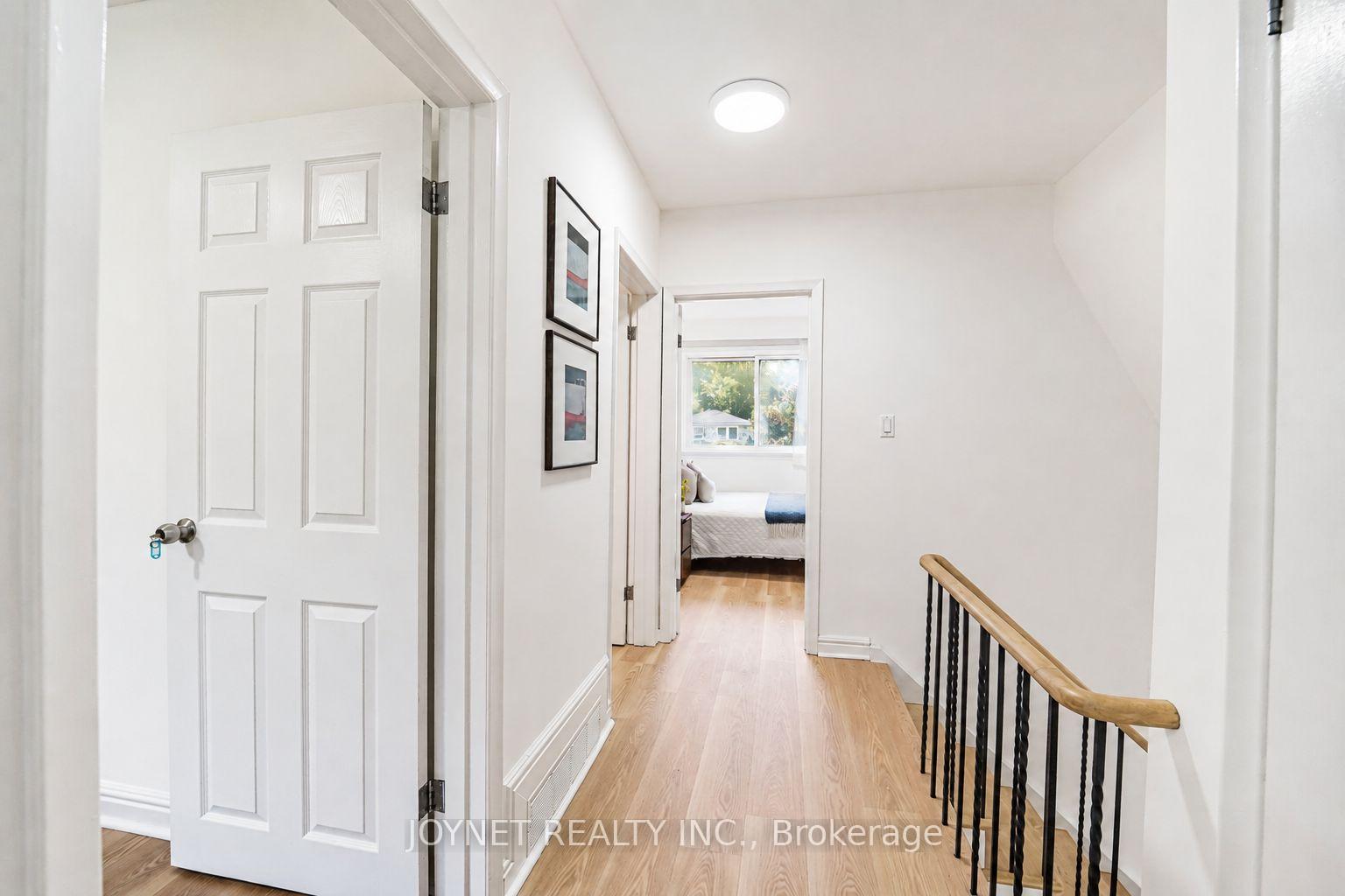 Photo 27 of 42 Brucedale Crescent, North York, Bayview Village — HOMEH