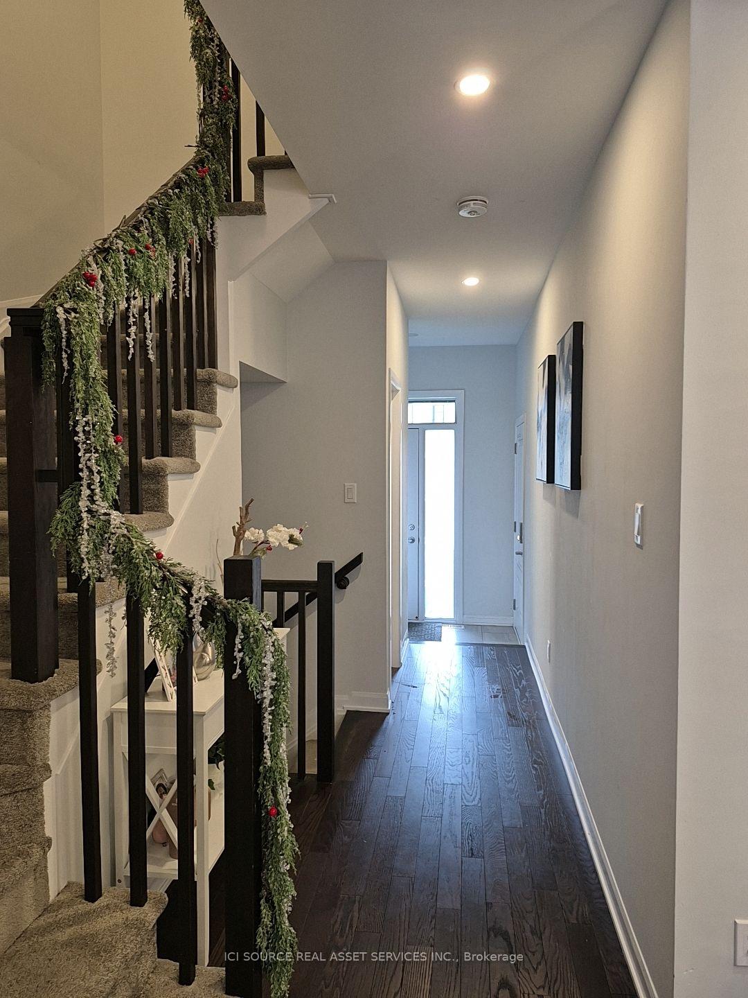 Photo 2 of 351 Raheen Court, Ottawa, Barrhaven - Half Moon Bay — HOMEH