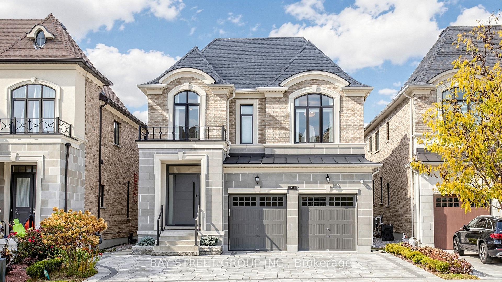Front of 40 Shining Willow Court