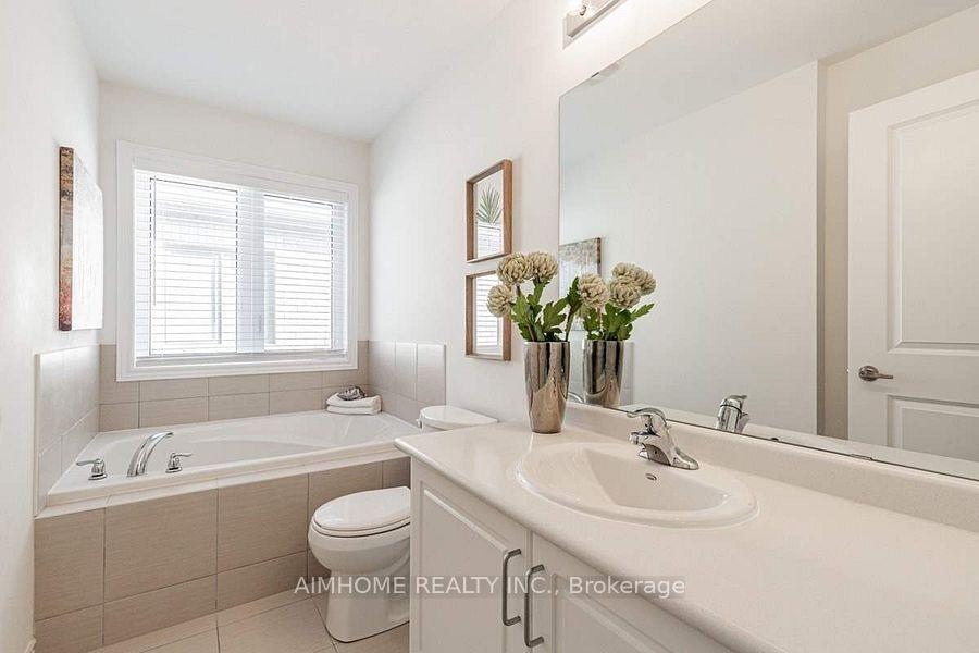 Photo 8 of 116 Frederick Wilson Avenue, Markham, Cornell — HOMEH