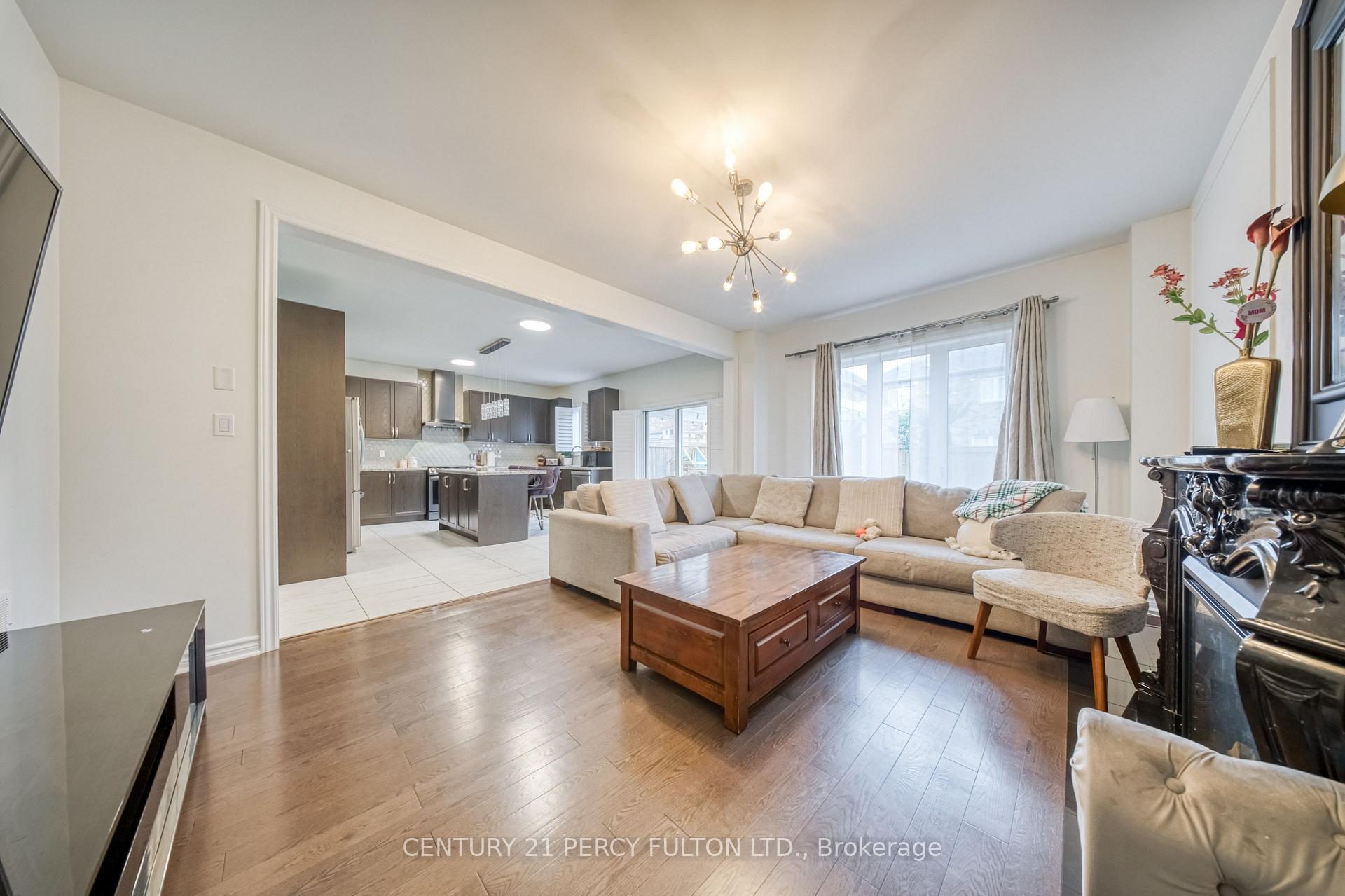 Photo 22 of 937 Greenhill Avenue, Oshawa, Taunton — HOMEH