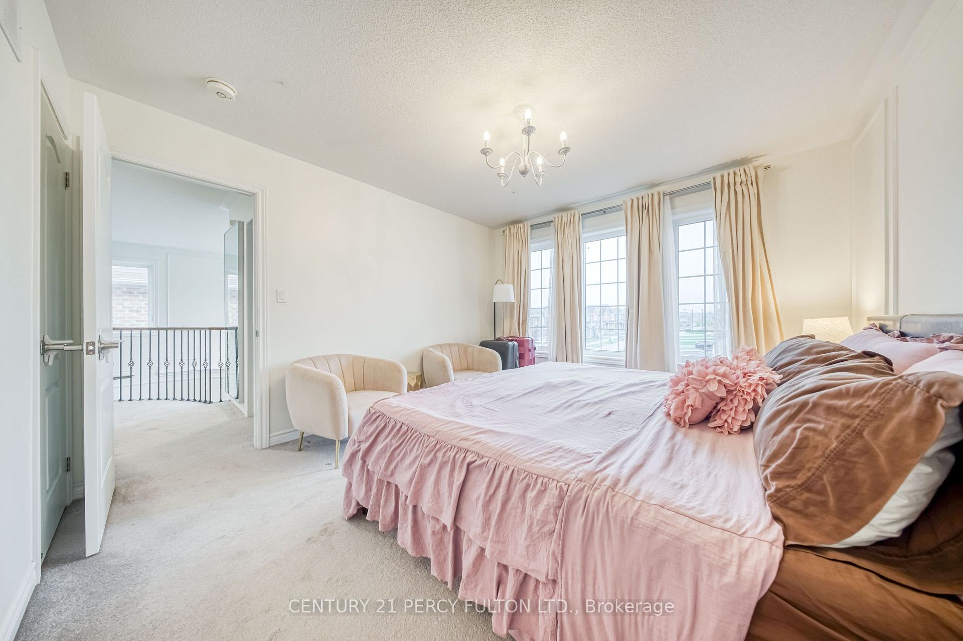 Photo 35 of 937 Greenhill Avenue, Oshawa, Taunton — HOMEH