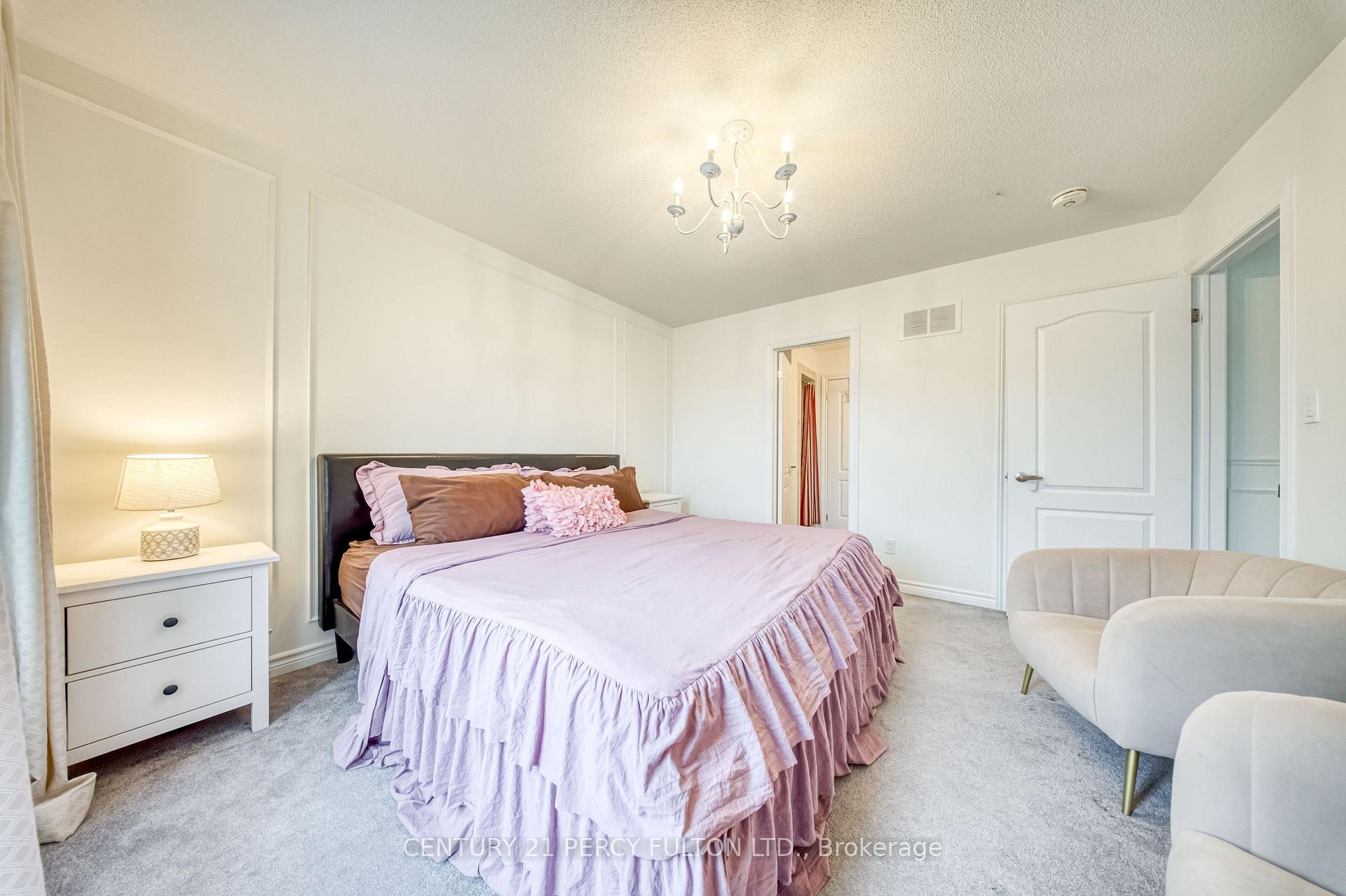 Photo 36 of 937 Greenhill Avenue, Oshawa, Taunton — HOMEH