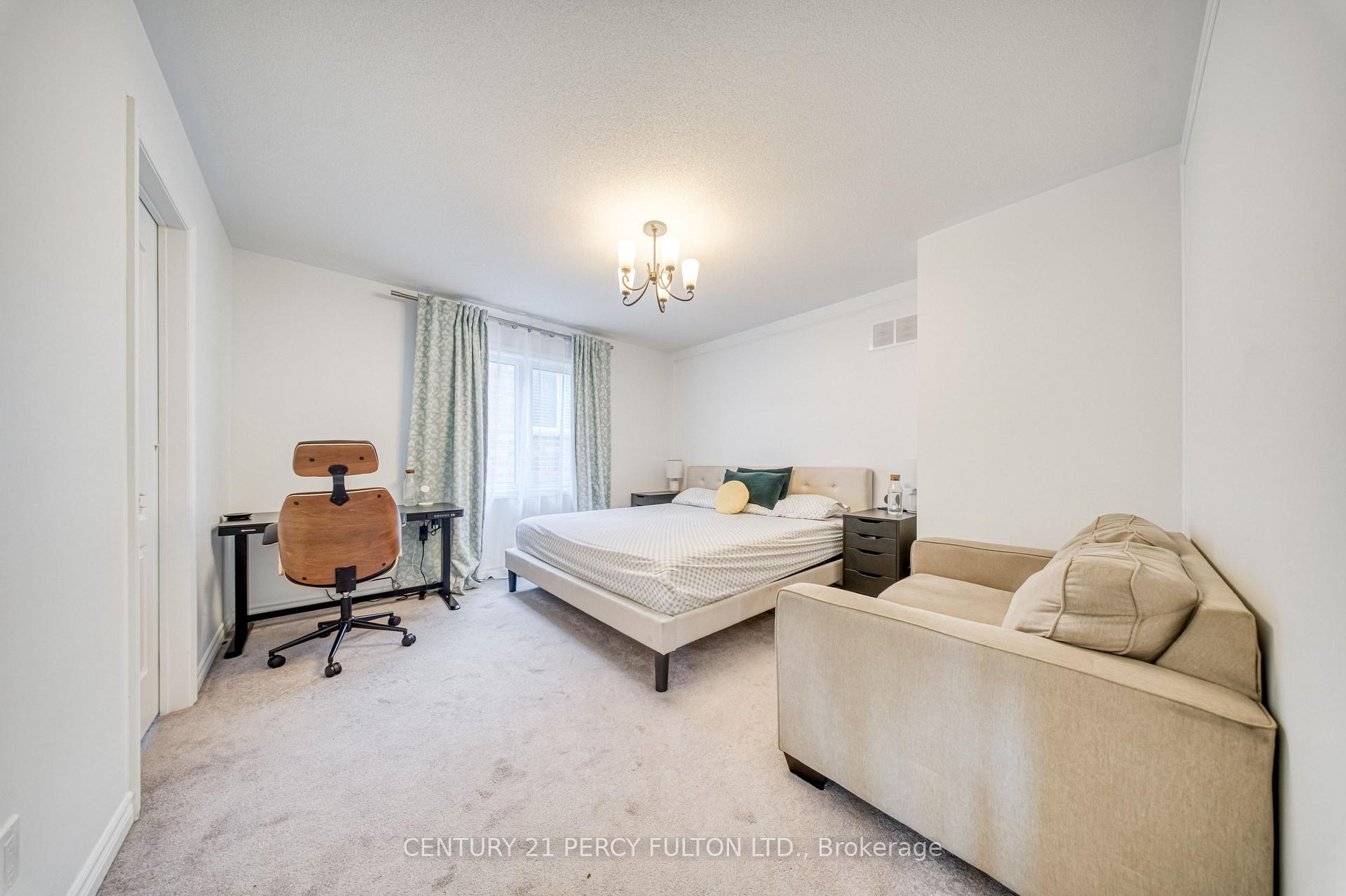 Photo 38 of 937 Greenhill Avenue, Oshawa, Taunton — HOMEH