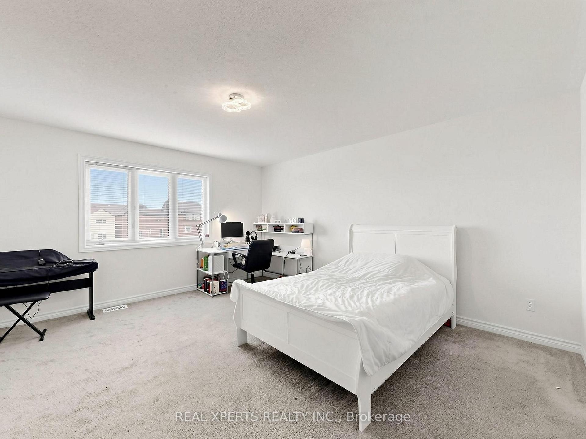 Photo 12 of 1129 Cameo Street, Pickering, Rural Pickering — HOMEH