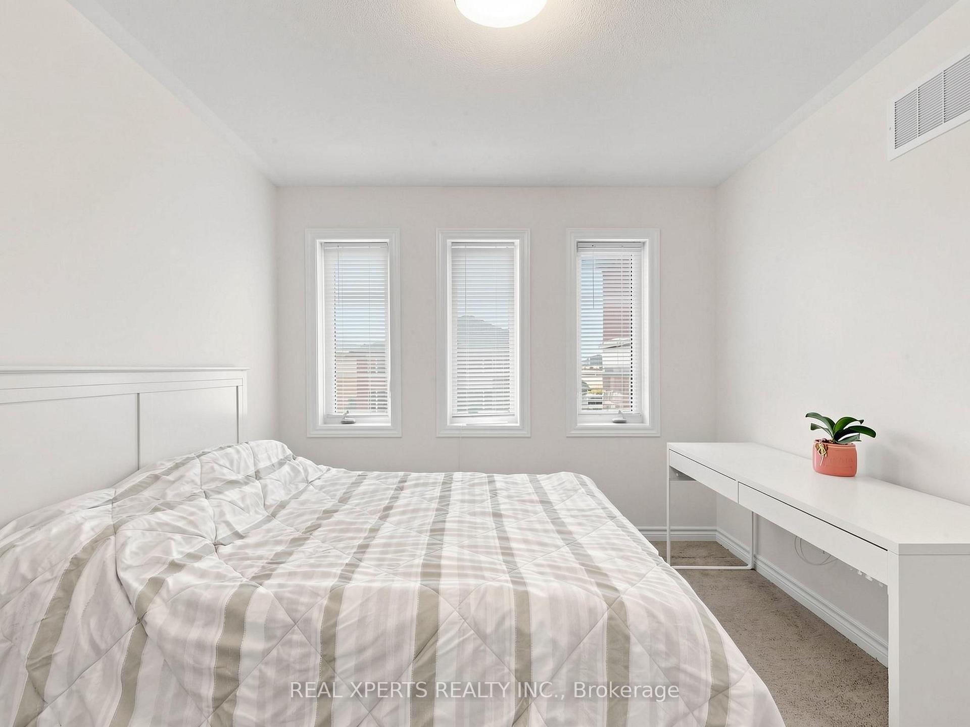 Photo 22 of 1129 Cameo Street, Pickering, Rural Pickering — HOMEH