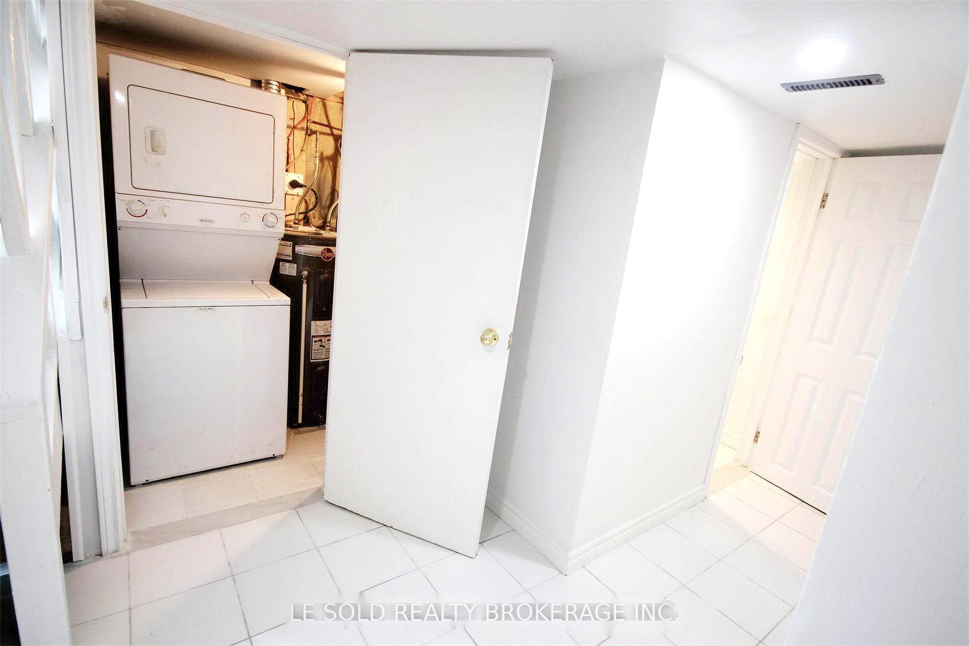 Photo 9 of Unit Bsmt Room #2, 112 Leland Street, Hamilton, Ainslie Wood — HOMEH