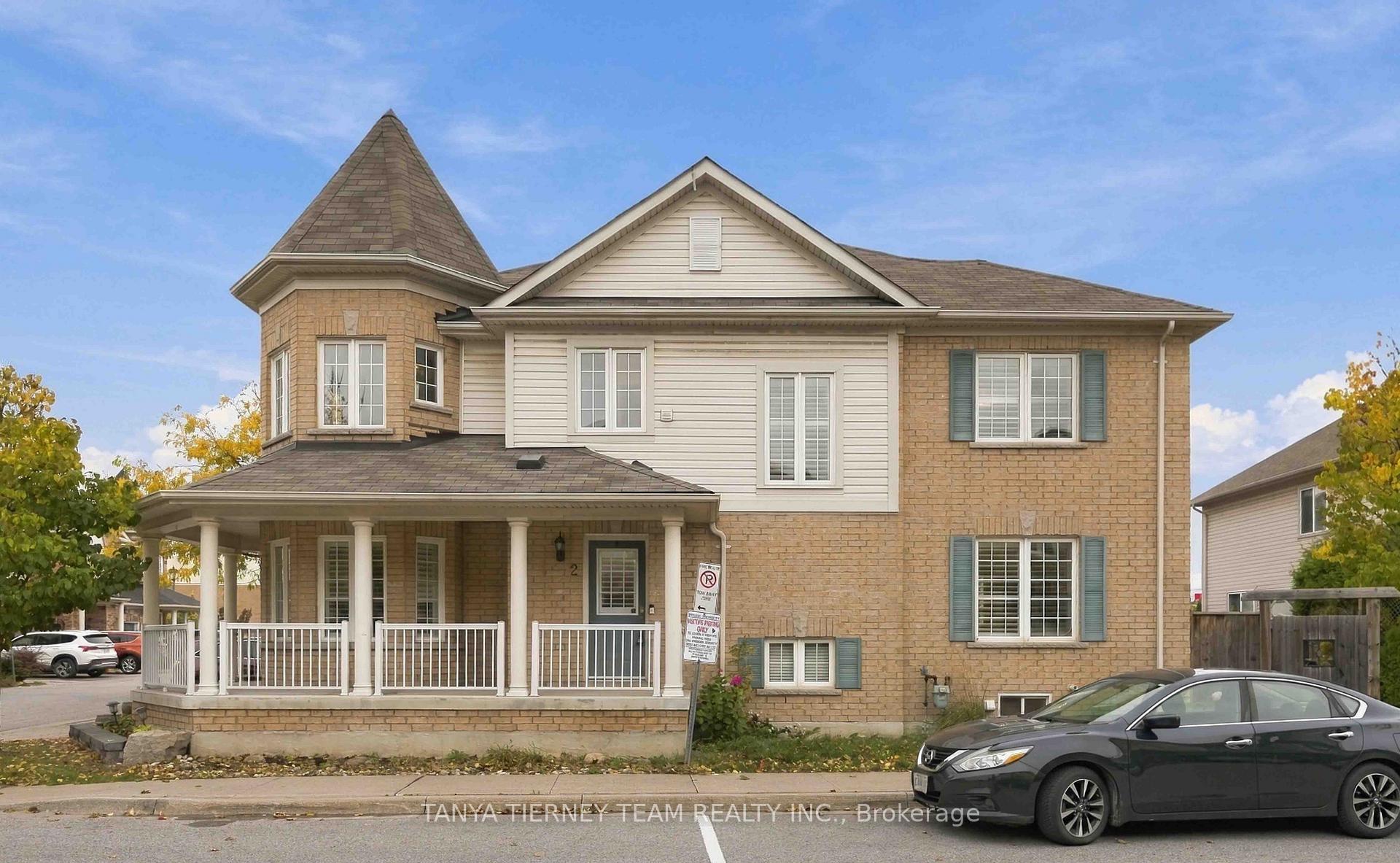 Photo 3 of 2 Delight Way, Whitby, Brooklin — HOMEH