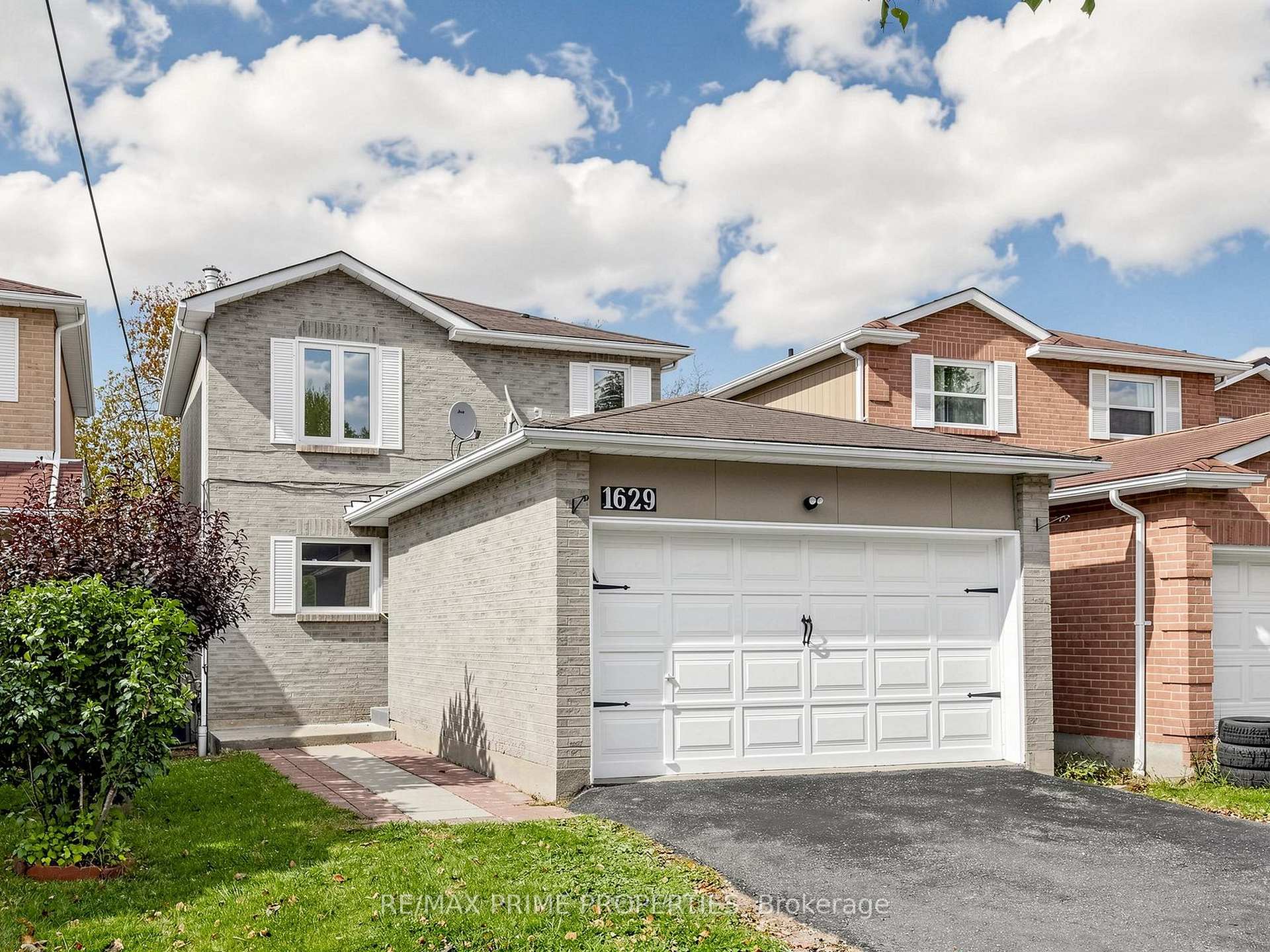 Photo 1 of 1629 Marshcourt Drive, Pickering, Village East — HOMEH