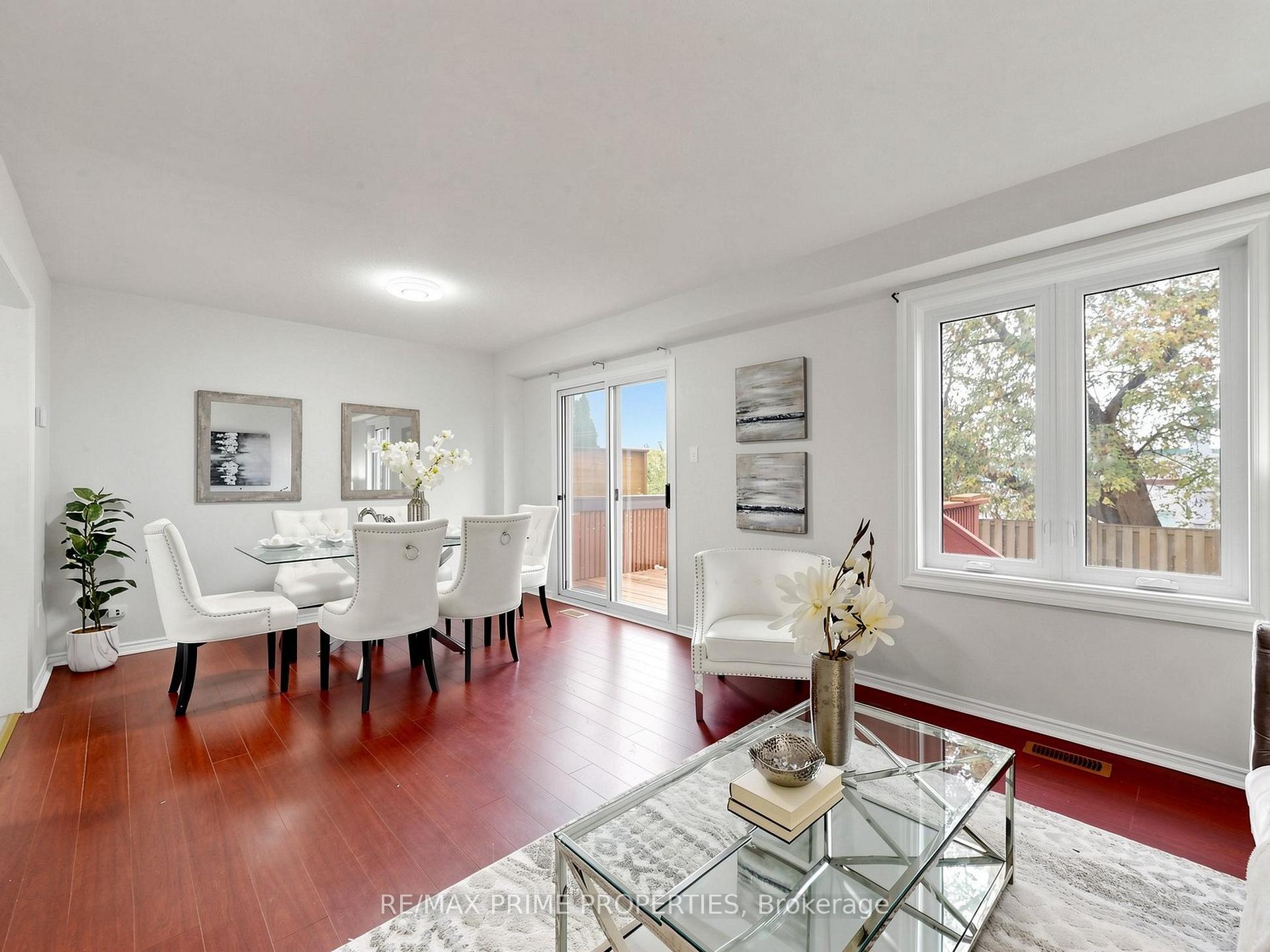 Photo 5 of 1629 Marshcourt Drive, Pickering, Village East — HOMEH
