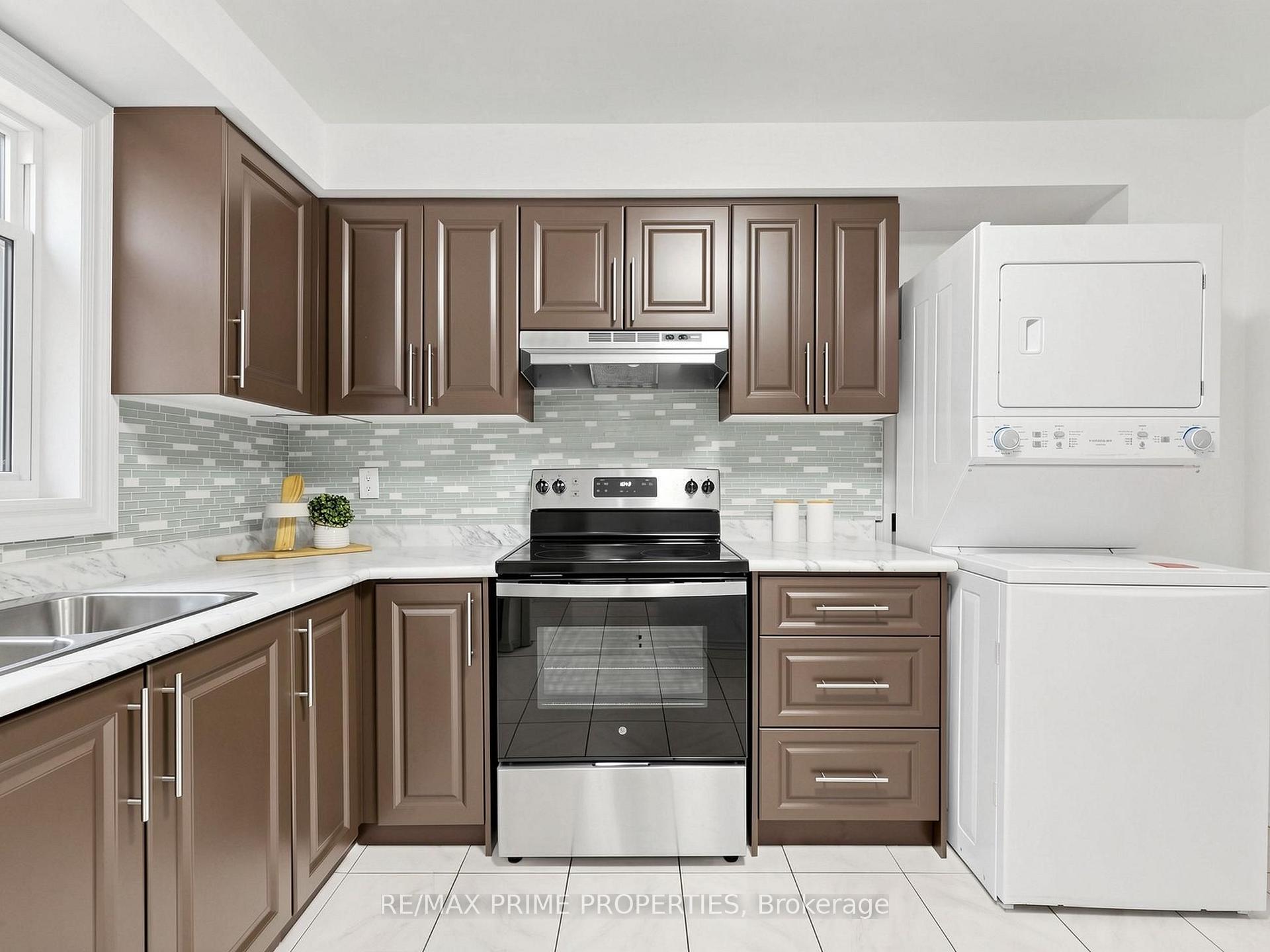 Photo 10 of 1629 Marshcourt Drive, Pickering, Village East — HOMEH