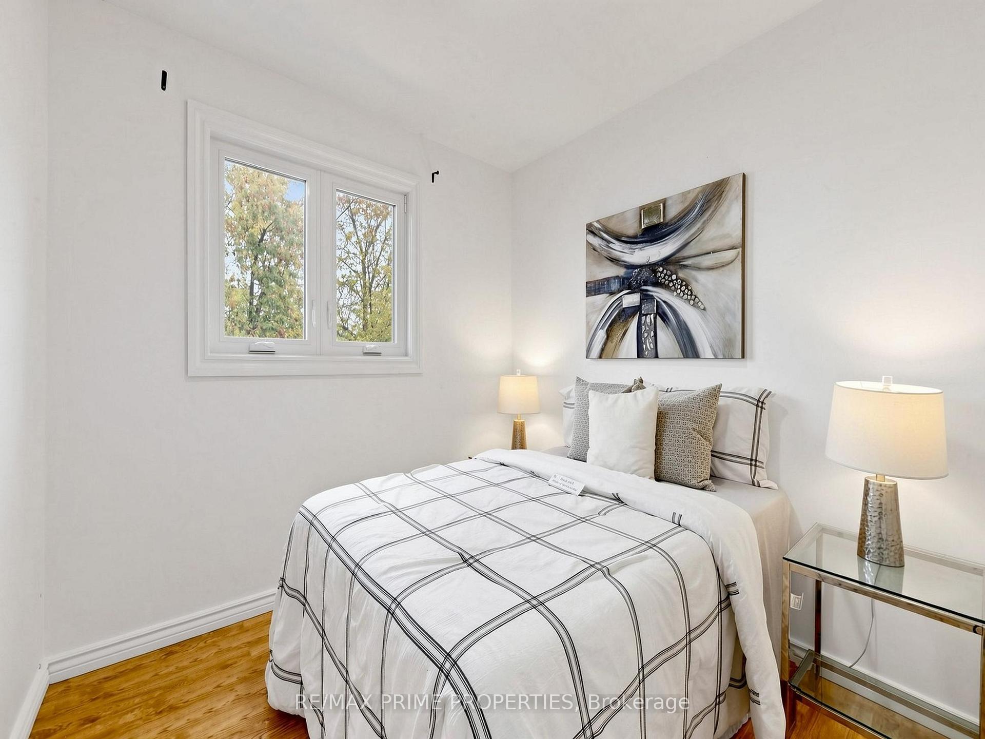 Photo 18 of 1629 Marshcourt Drive, Pickering, Village East — HOMEH