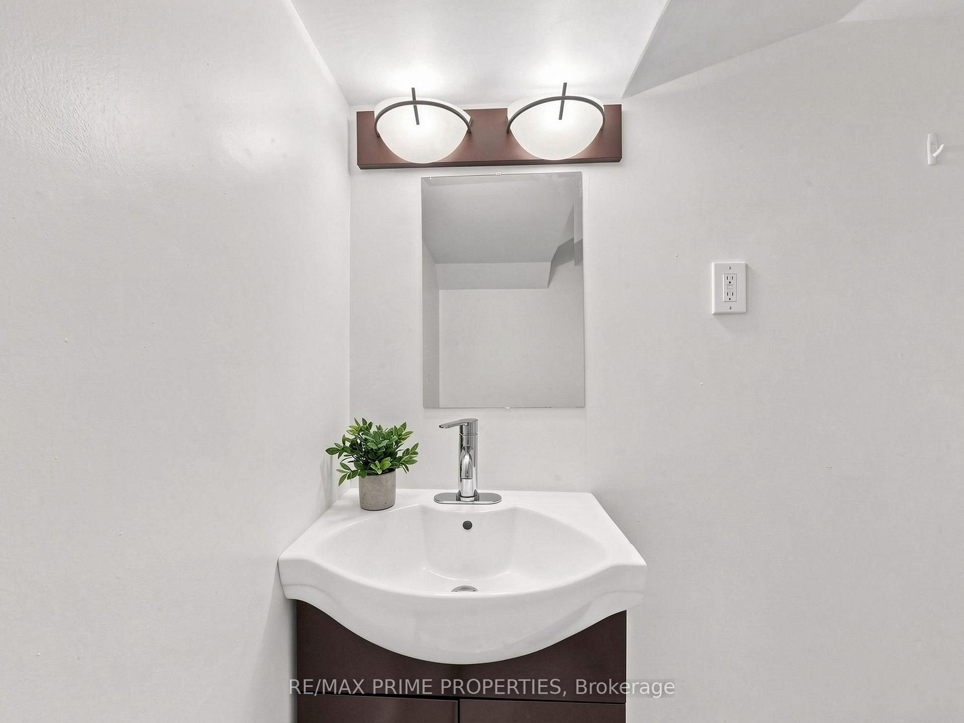 Photo 29 of 1629 Marshcourt Drive, Pickering, Village East — HOMEH