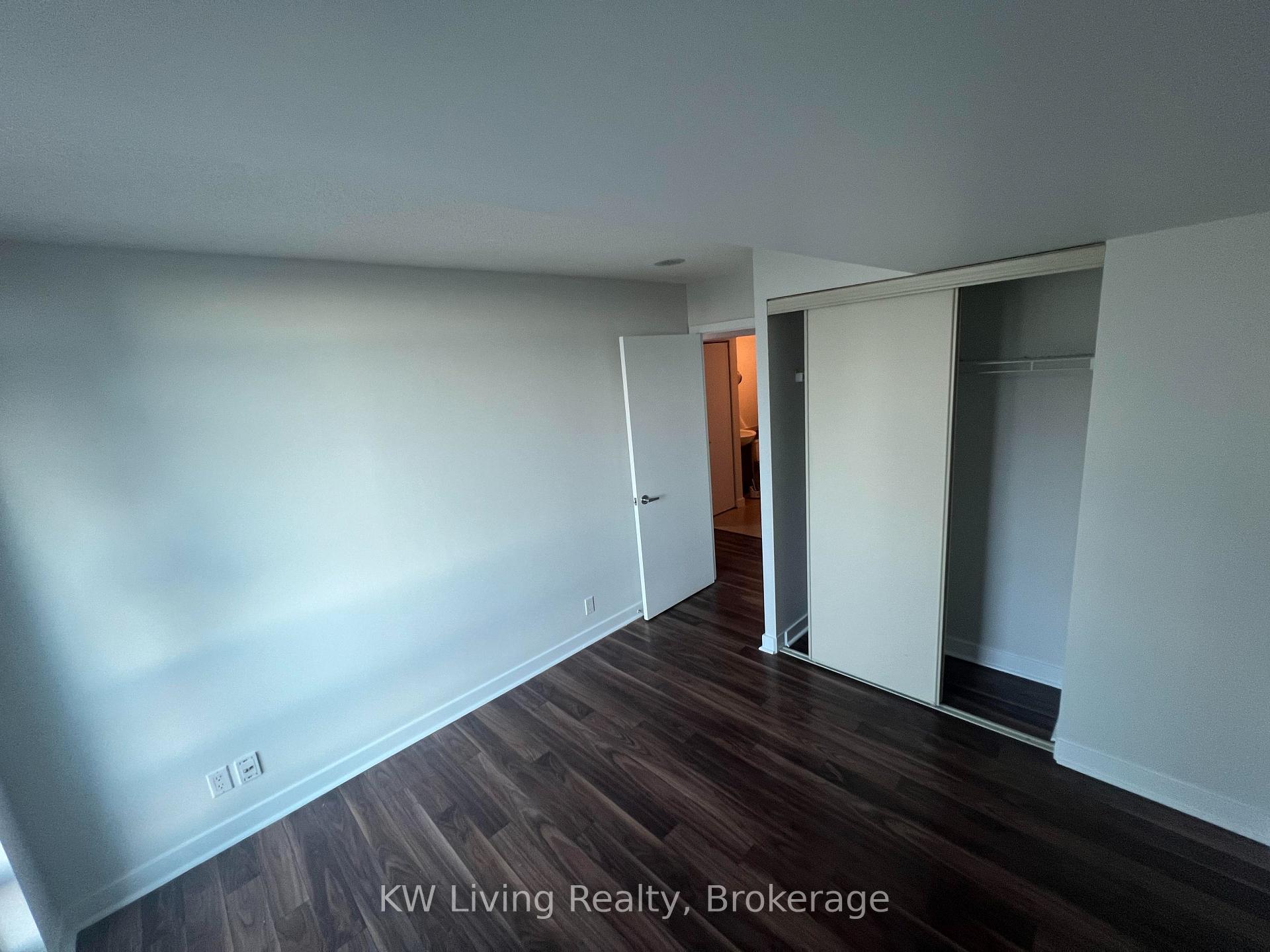 Photo 7 of Unit 2502, 381 Front Street, Toronto, Waterfront Communities — HOMEH