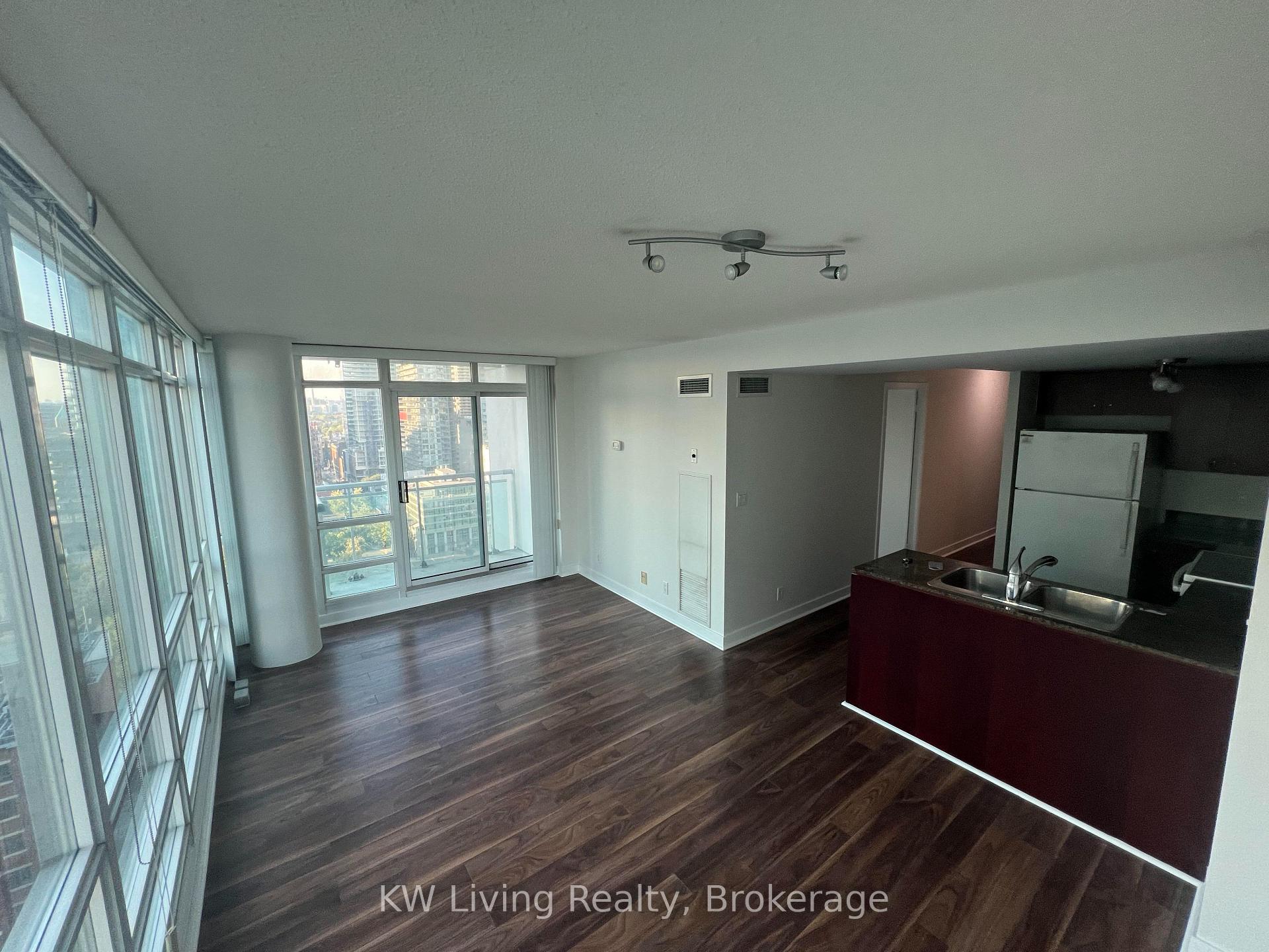 Photo 10 of Unit 2502, 381 Front Street, Toronto, Waterfront Communities — HOMEH
