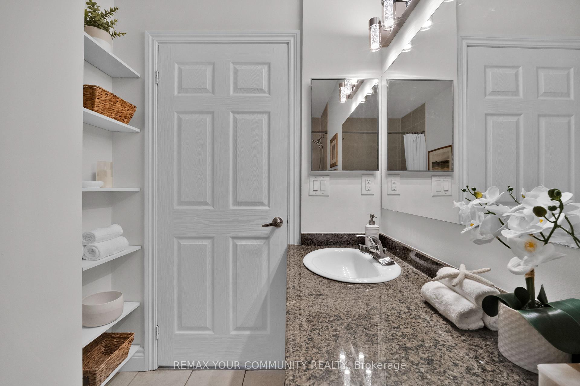 Photo 10 of Unit 224, 10211 Keele Street, Vaughan, Maple — HOMEH