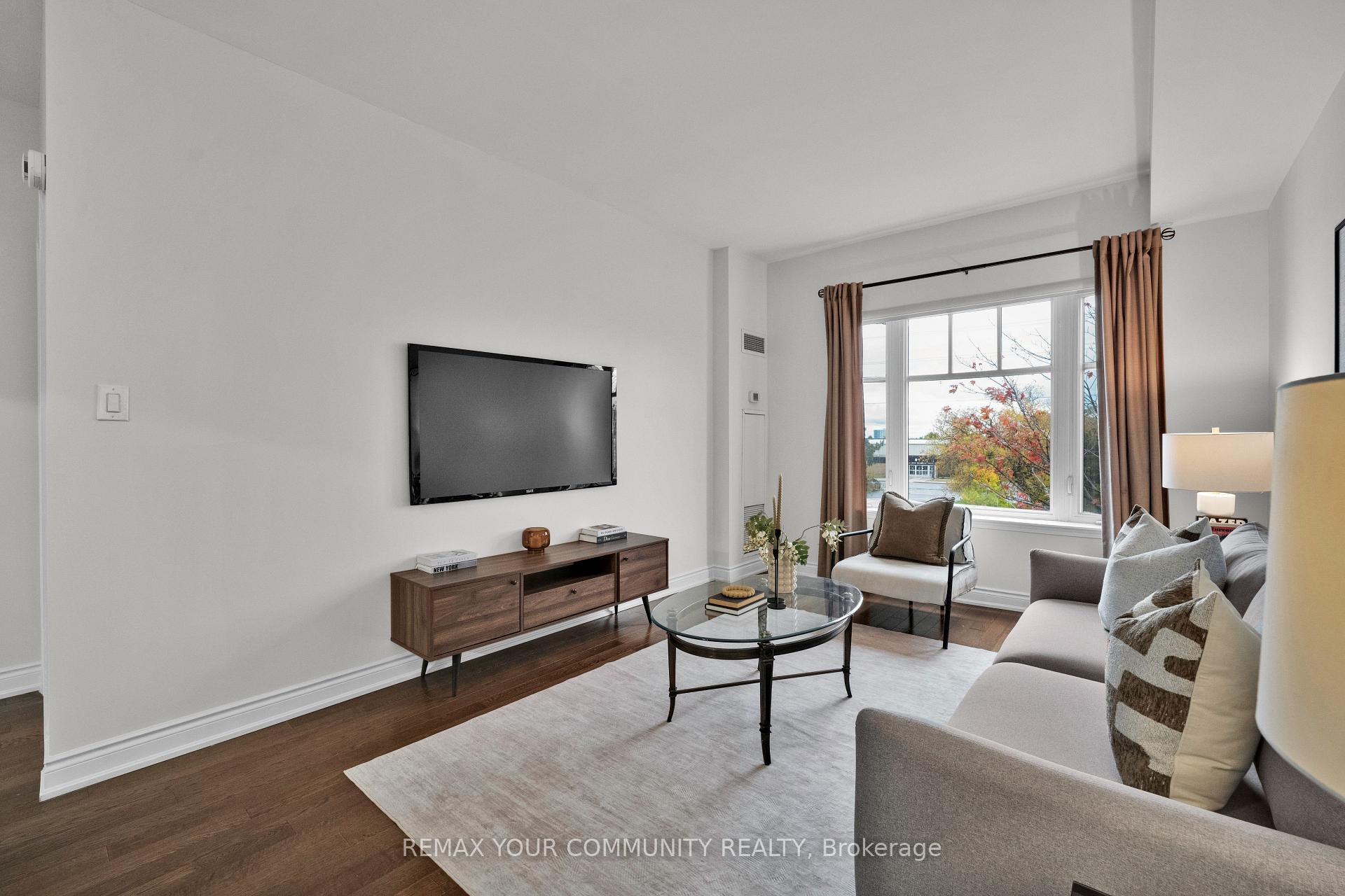 Photo 27 of Unit 224, 10211 Keele Street, Vaughan, Maple — HOMEH