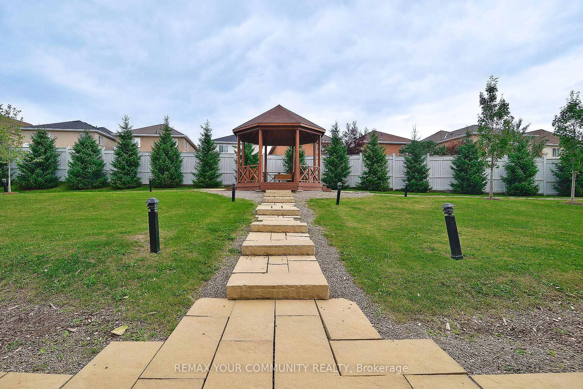 Photo 47 of Unit 224, 10211 Keele Street, Vaughan, Maple — HOMEH