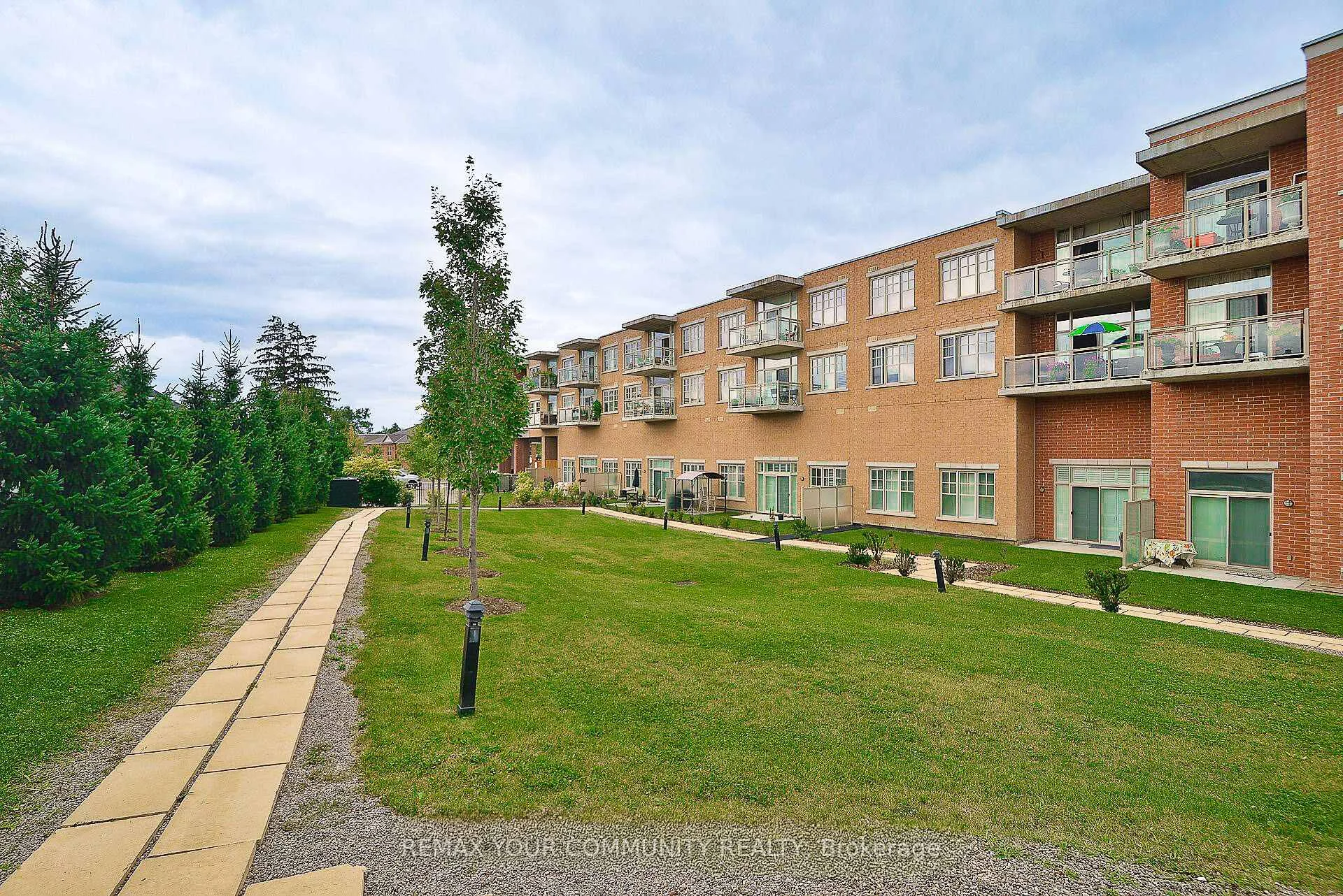 Photo 49 of Unit 224, 10211 Keele Street, Vaughan, Maple — HOMEH