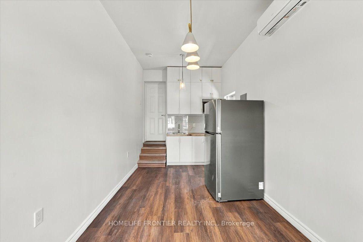 Photo 4 of Unit unit 2, 99 Regent Road, North York, Downsview-Roding-CFB — HOMEH
