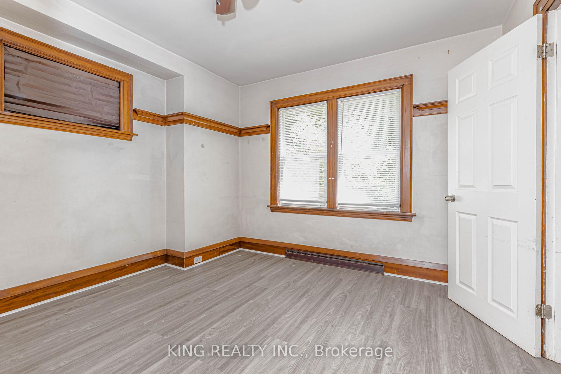 Photo 7 of 1177 King Street W, Hamilton, Westdale — HOMEH