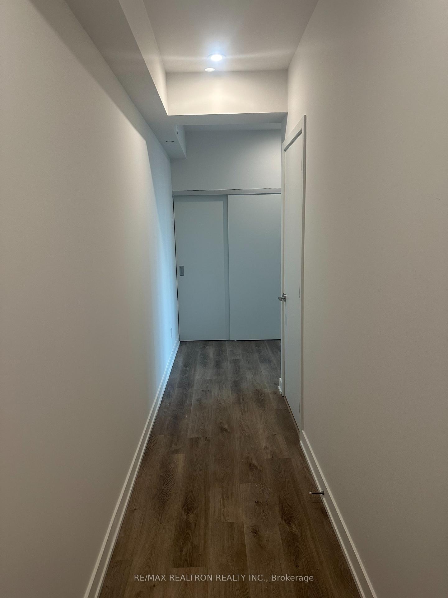 Photo 2 of Unit 1908, 91 John Street N, Hamilton, Corktown — HOMEH