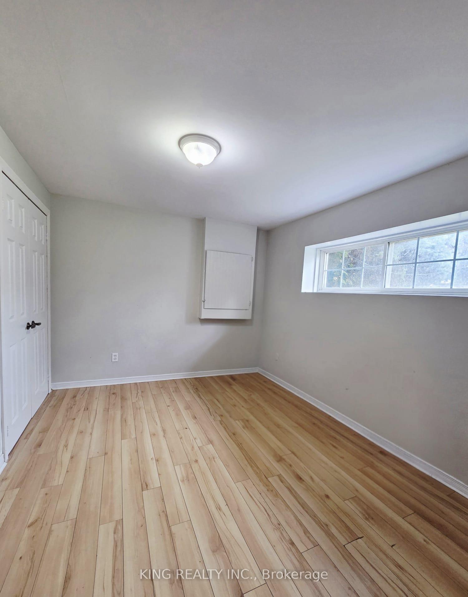 Photo 25 of 322 Fleming Drive, London, East D — HOMEH